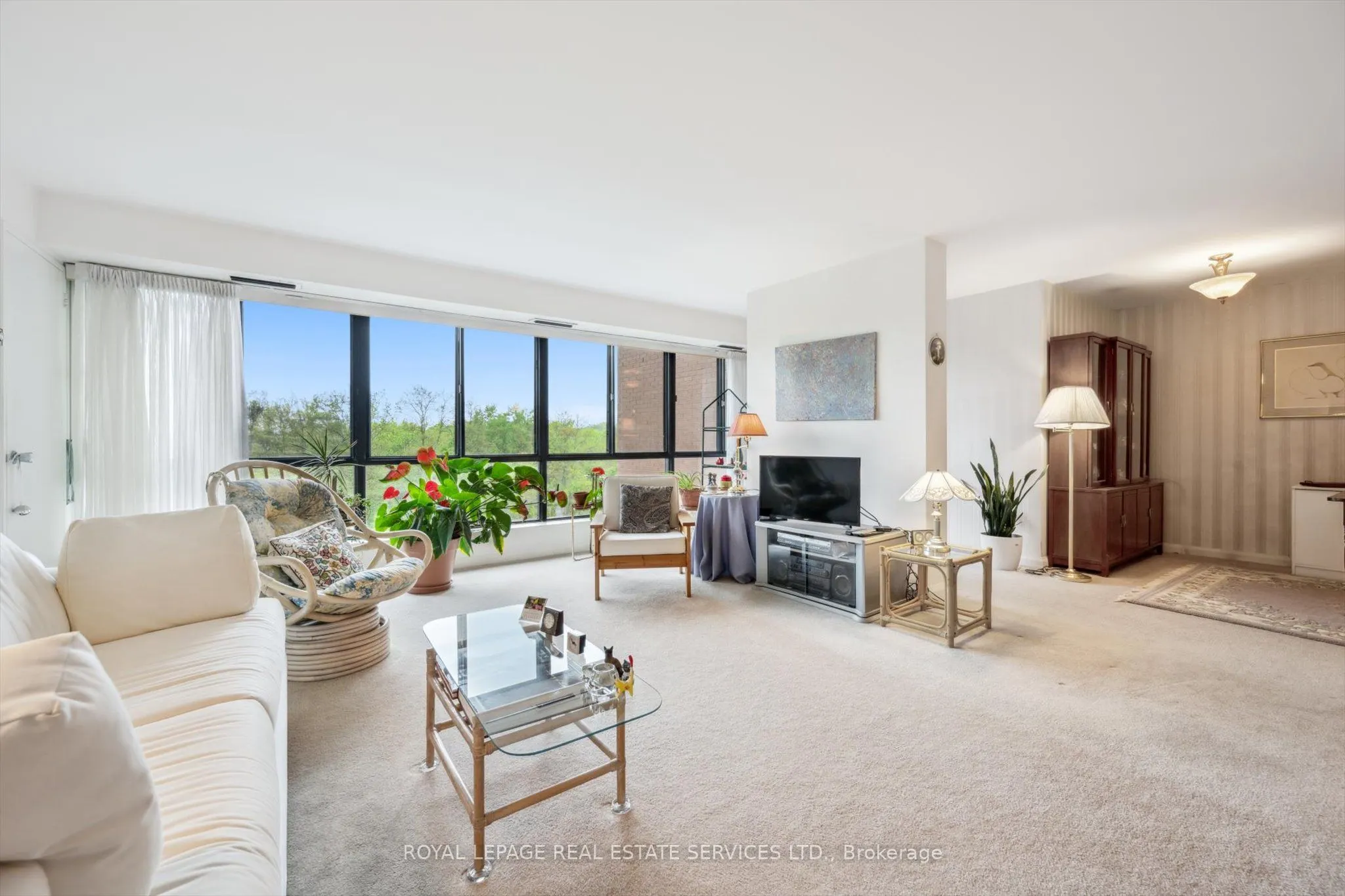 1400 Dixie Road, #613