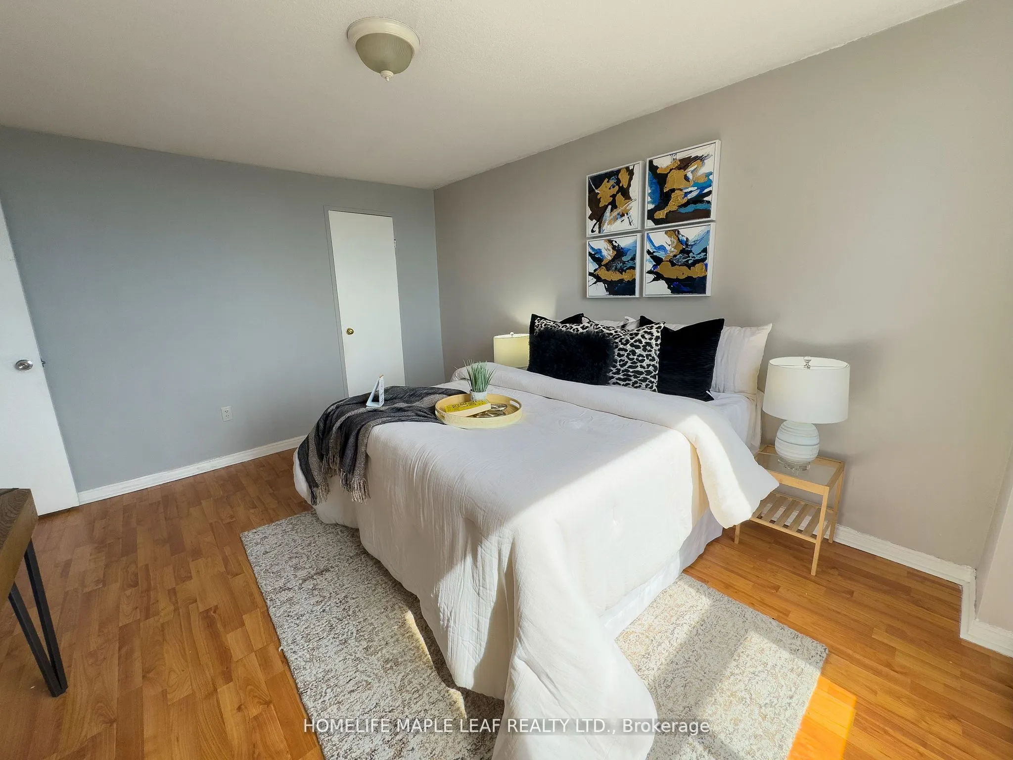 3120 Kirwin Avenue, #908