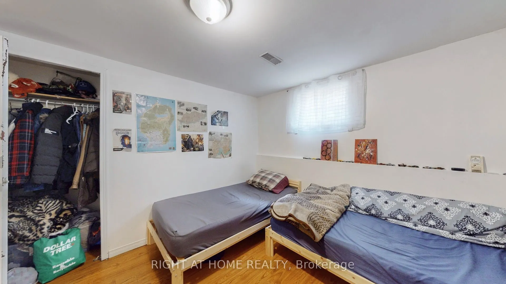 3456 Oakglade Crescent
