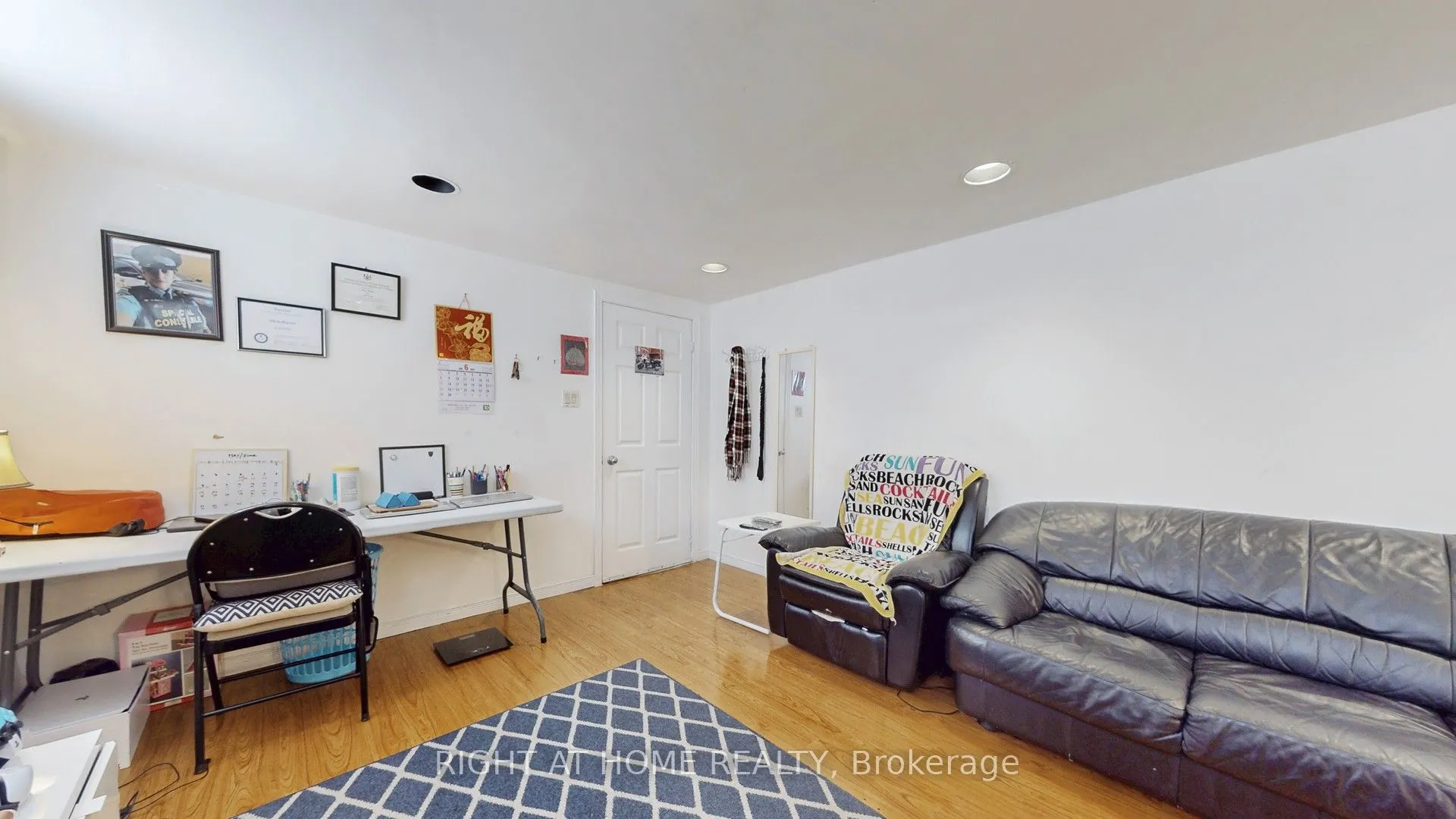 3456 Oakglade Crescent