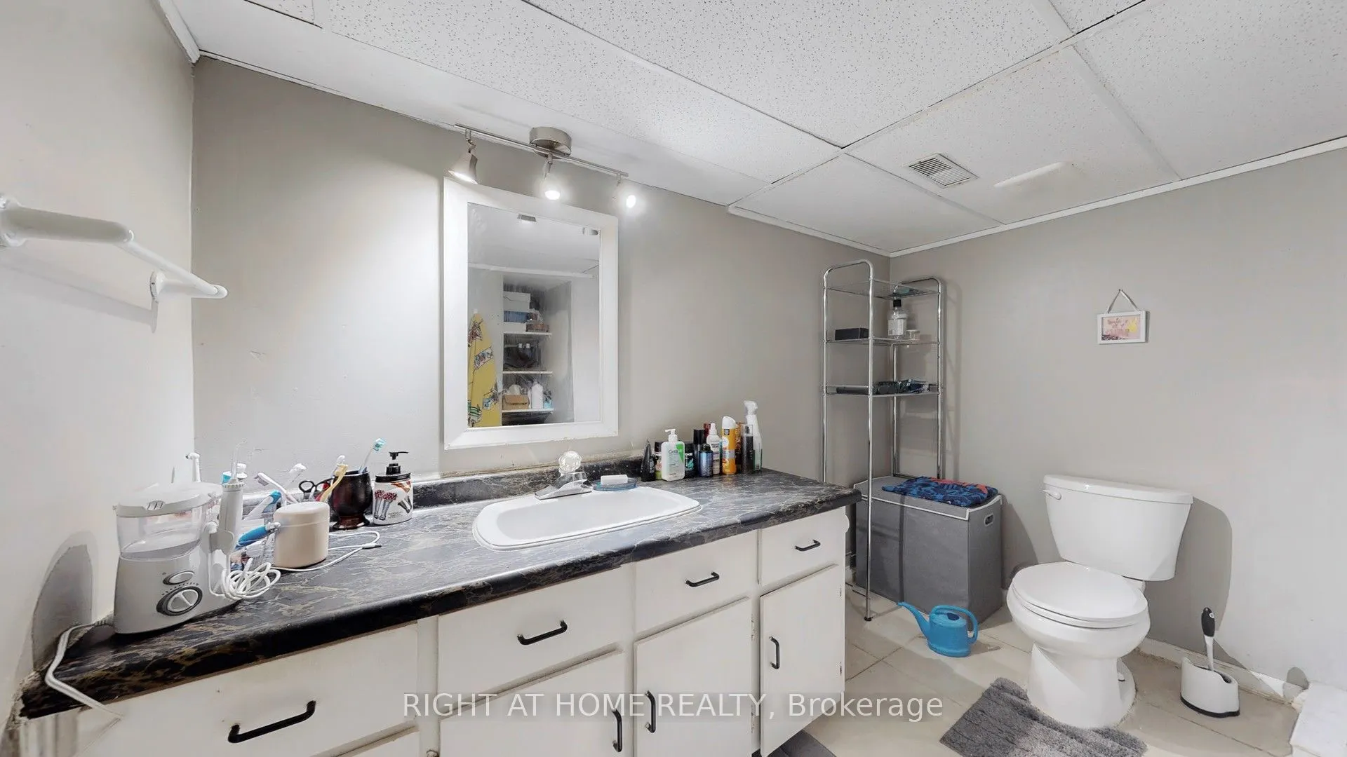 3456 Oakglade Crescent