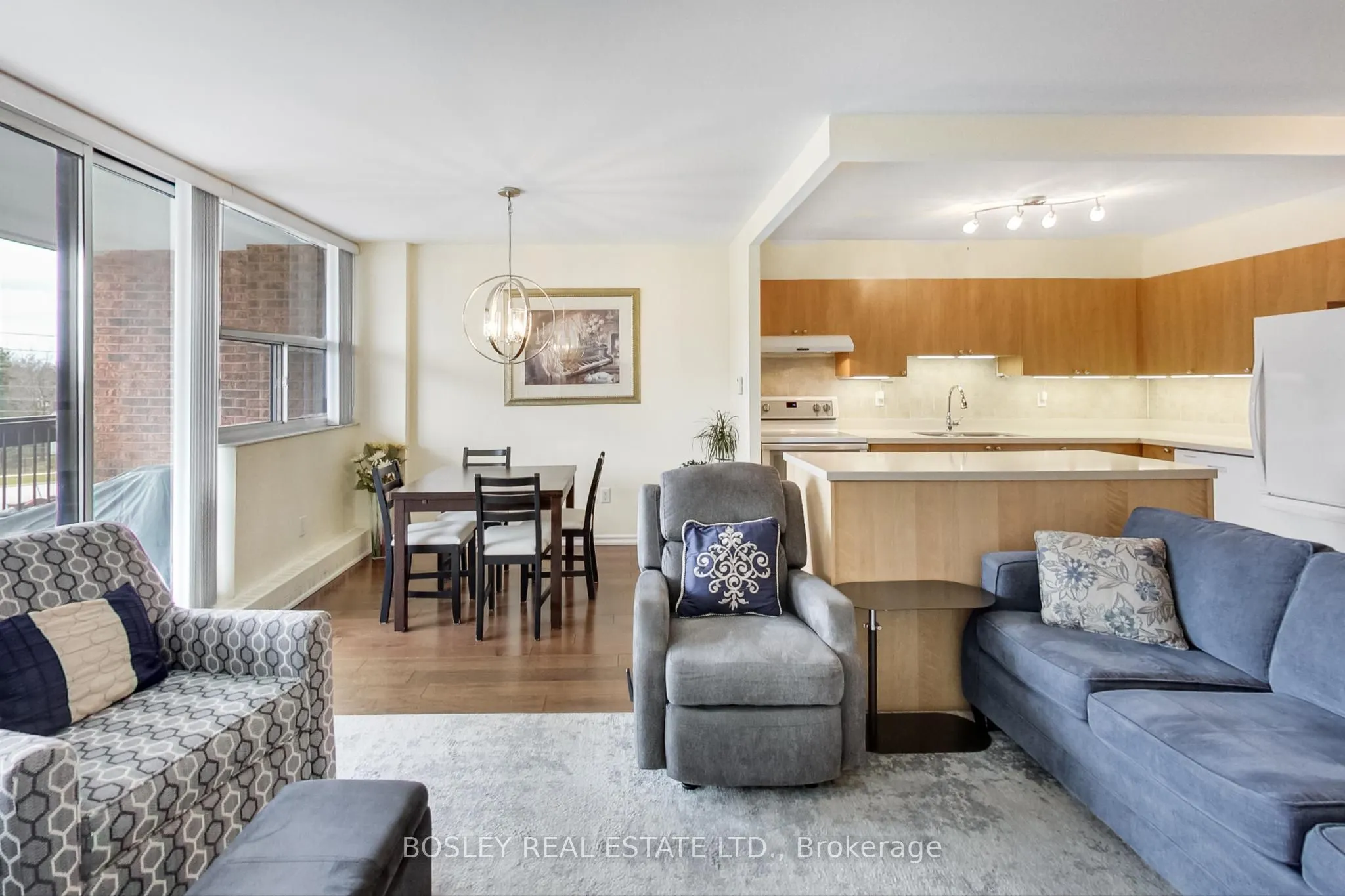 3501 Glen Erin Drive, #503