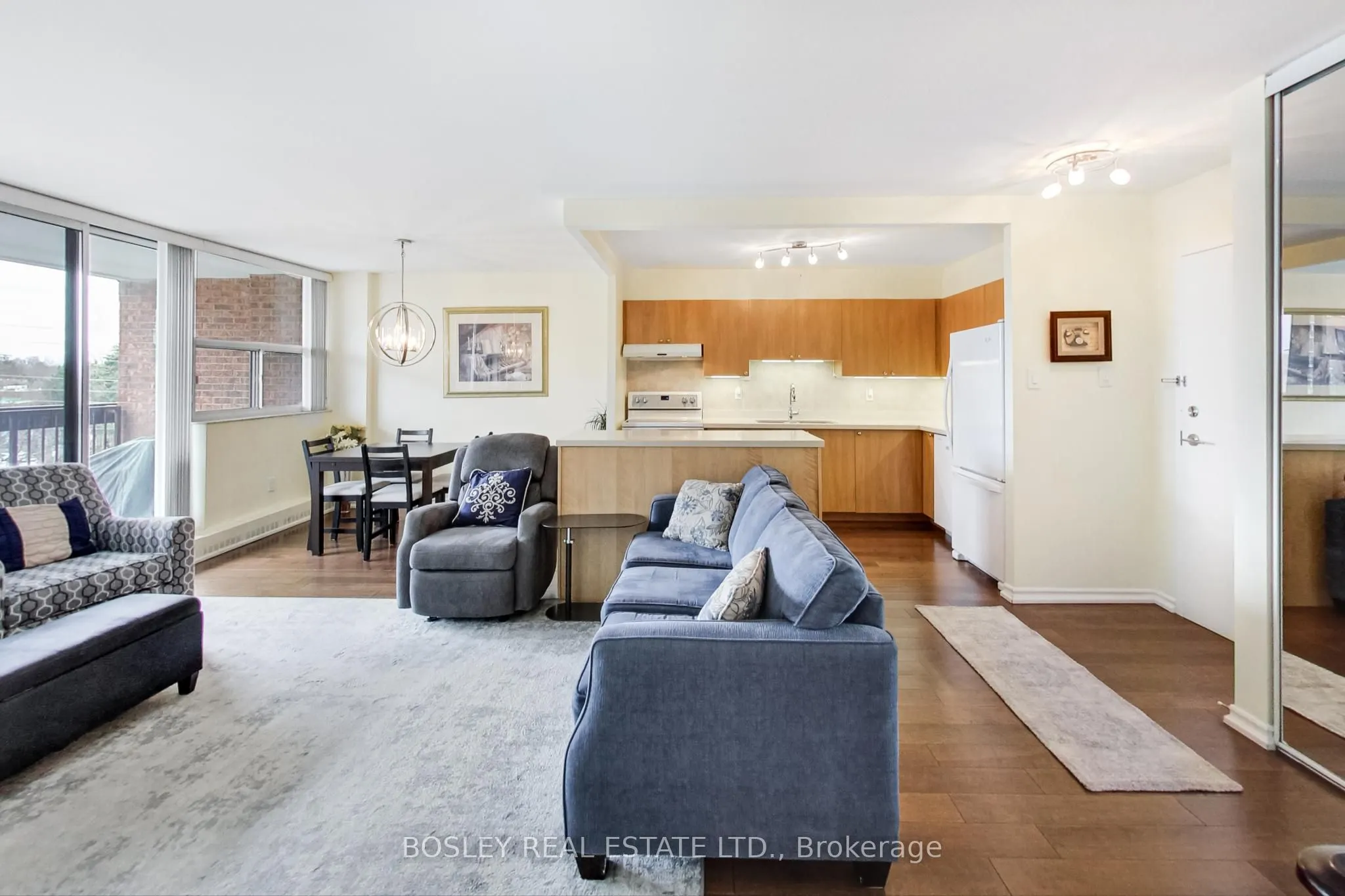 3501 Glen Erin Drive, #503