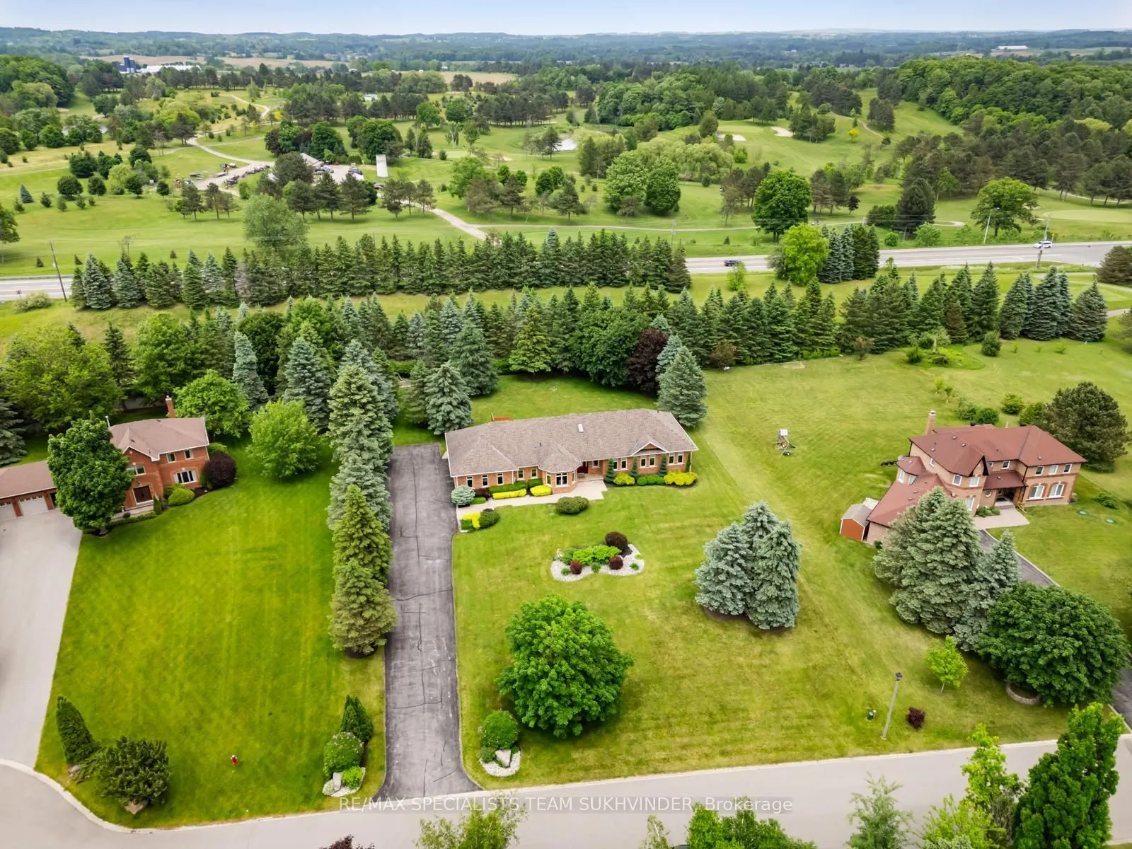 7 Golfdale Court