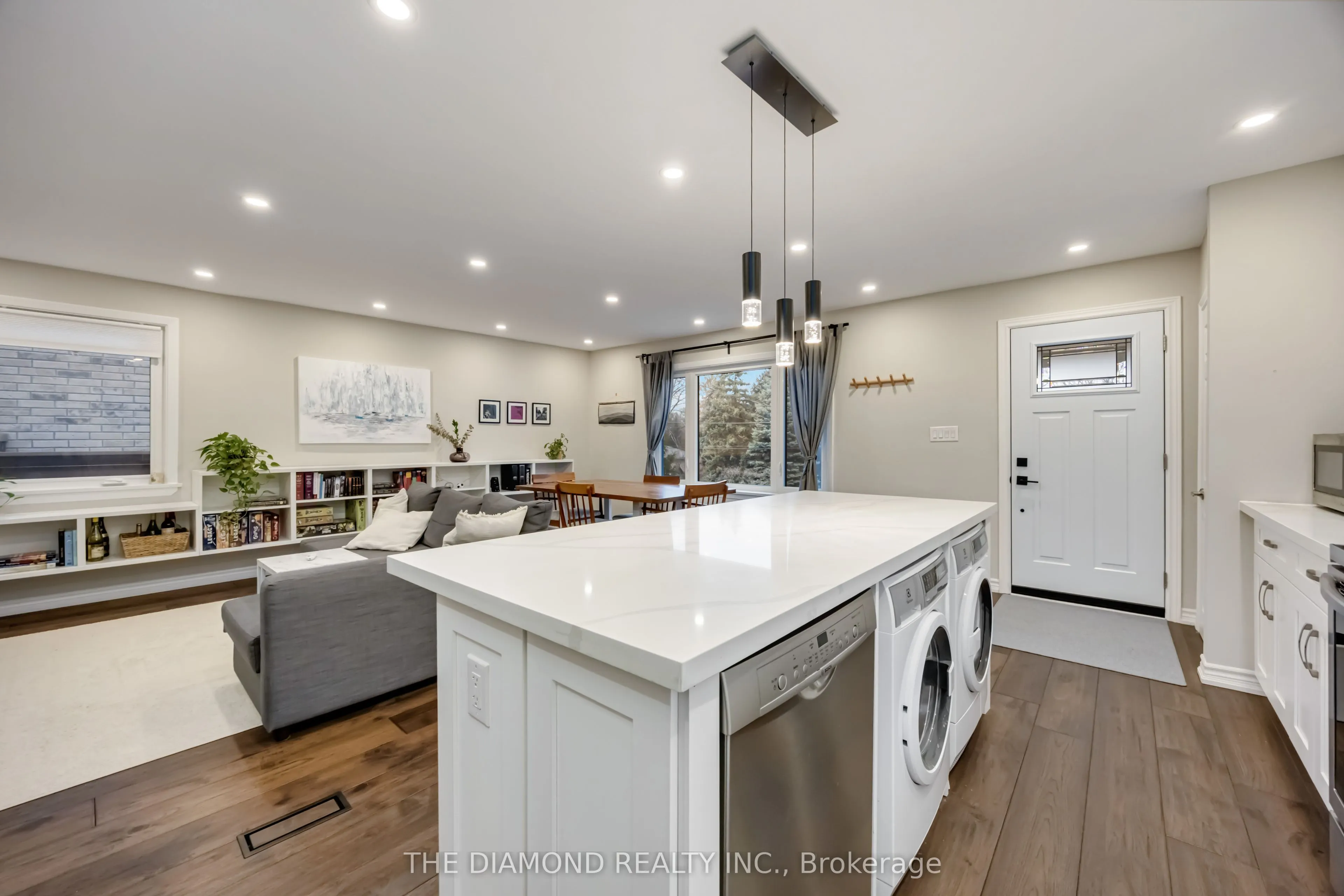 21 Gracefield Avenue