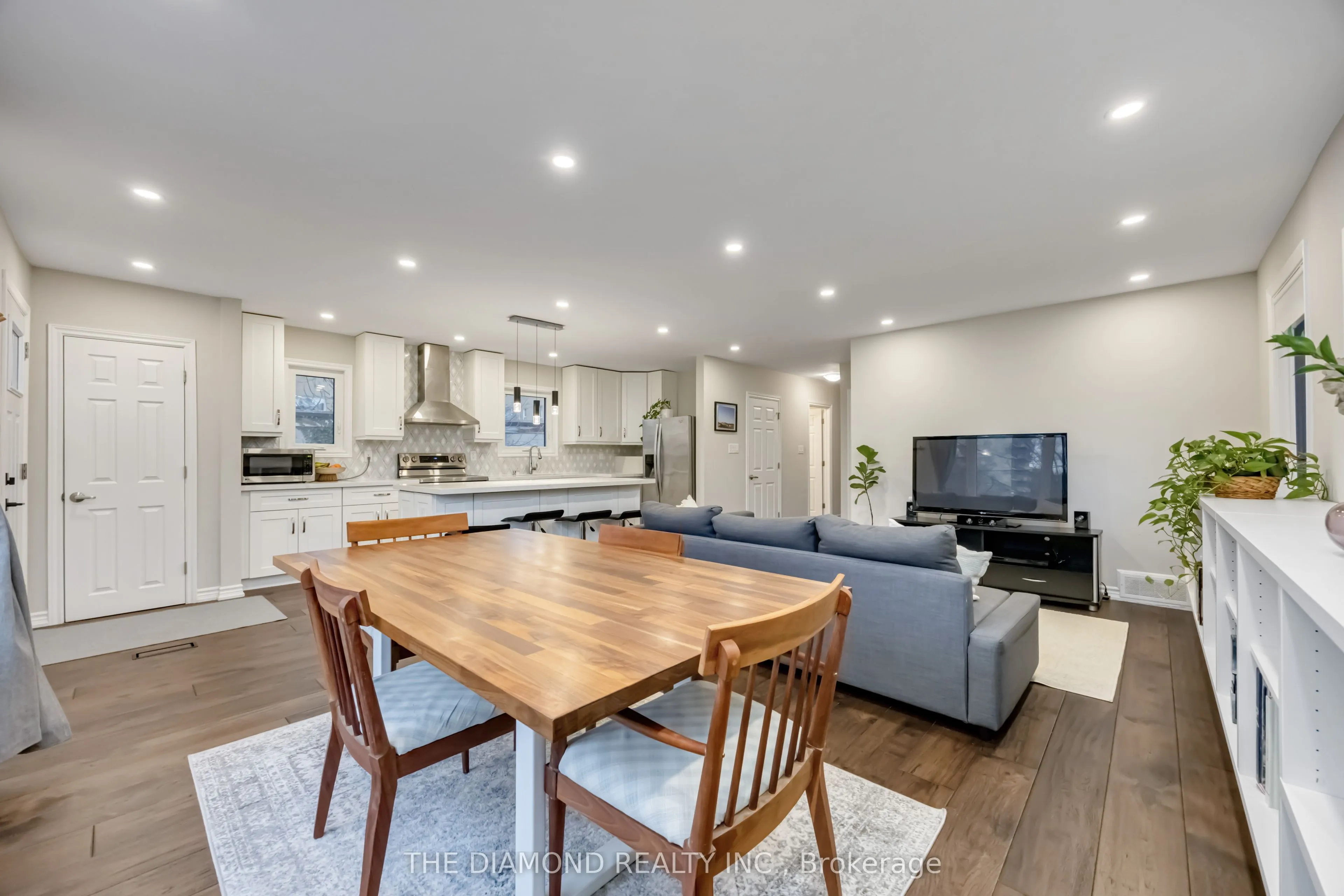 21 Gracefield Avenue