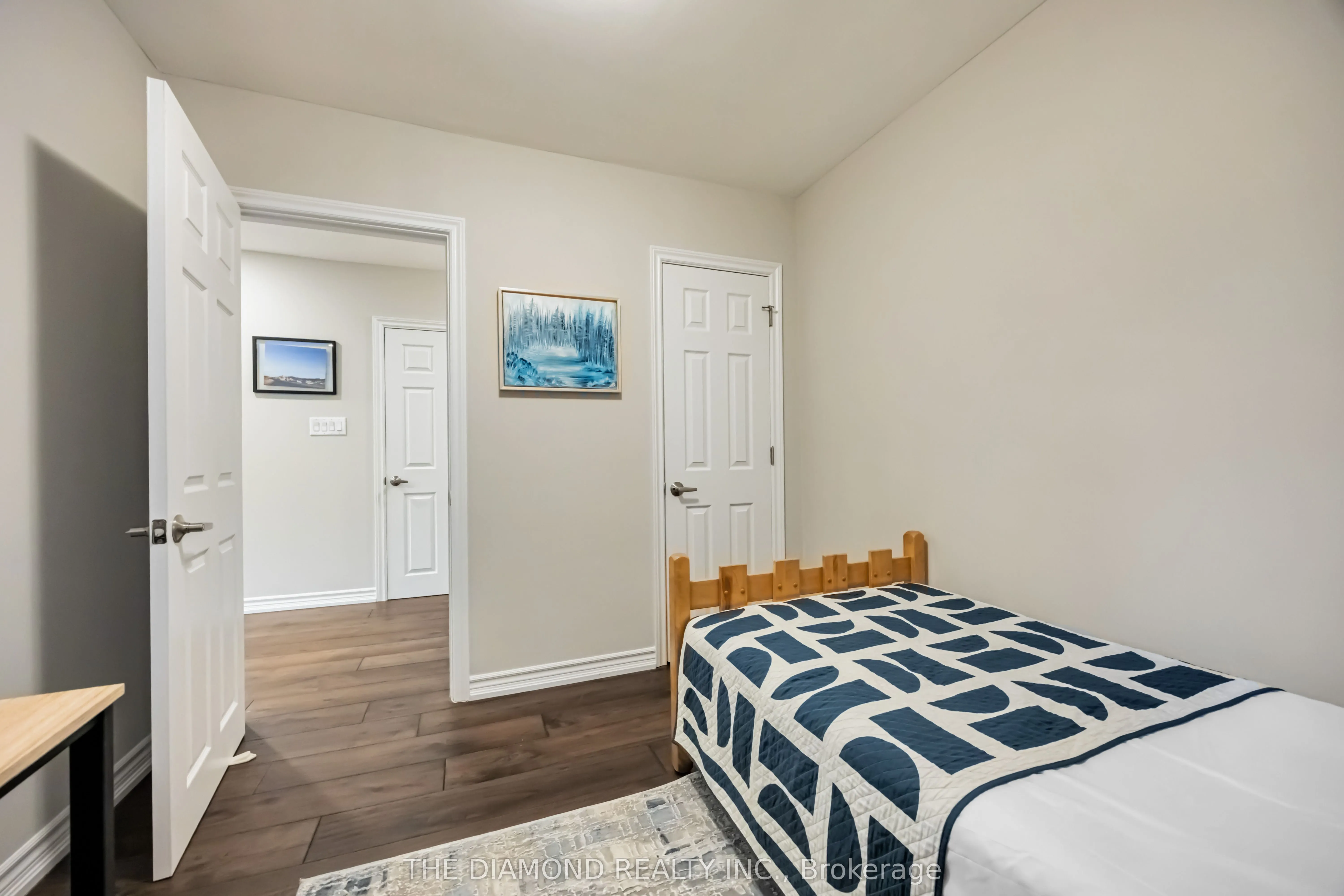 21 Gracefield Avenue