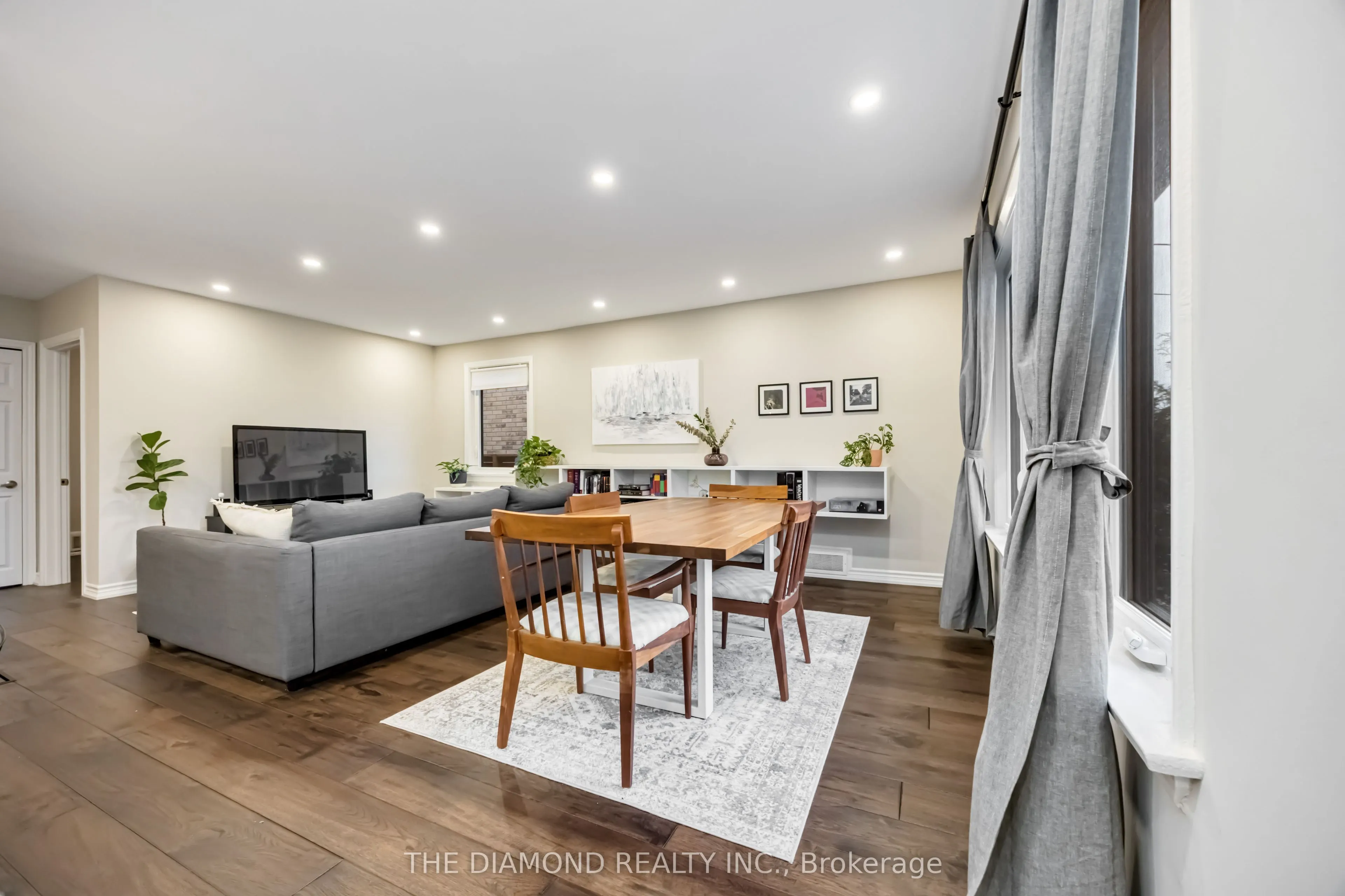 21 Gracefield Avenue