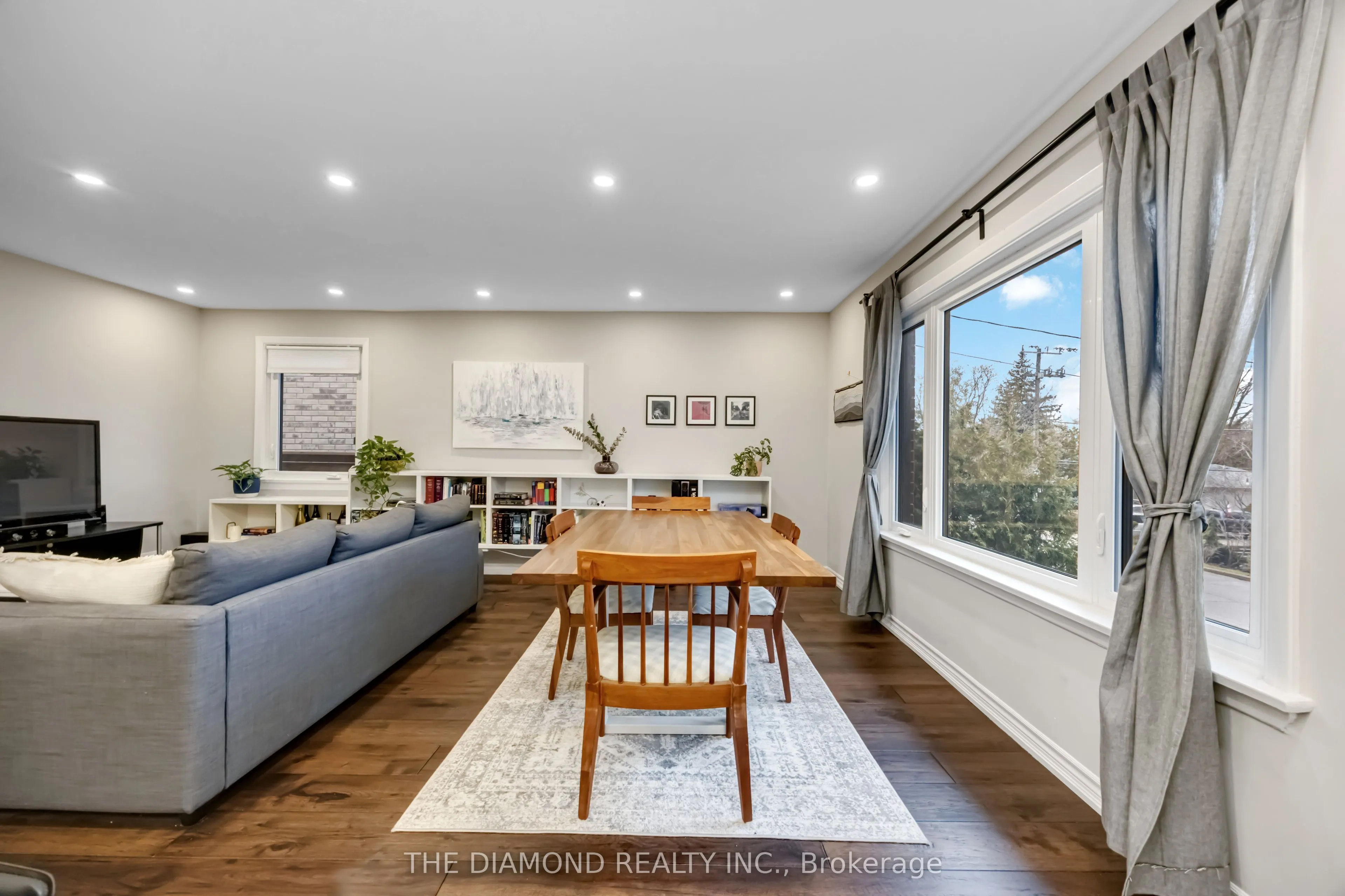 21 Gracefield Avenue
