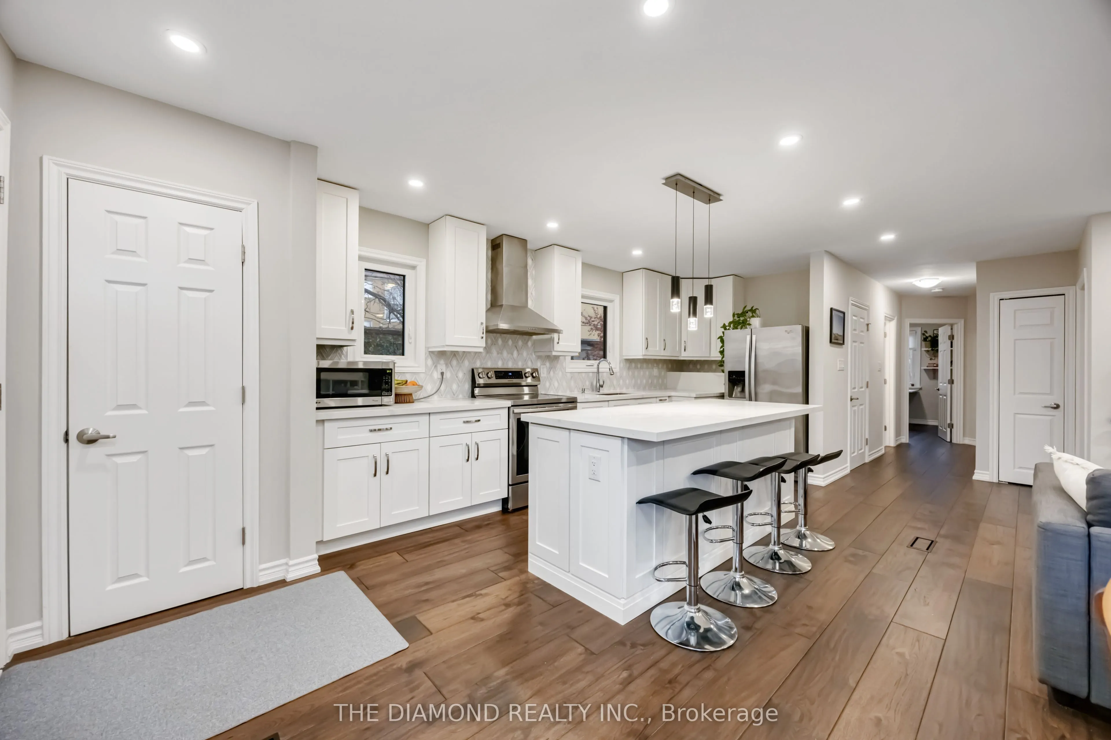 21 Gracefield Avenue