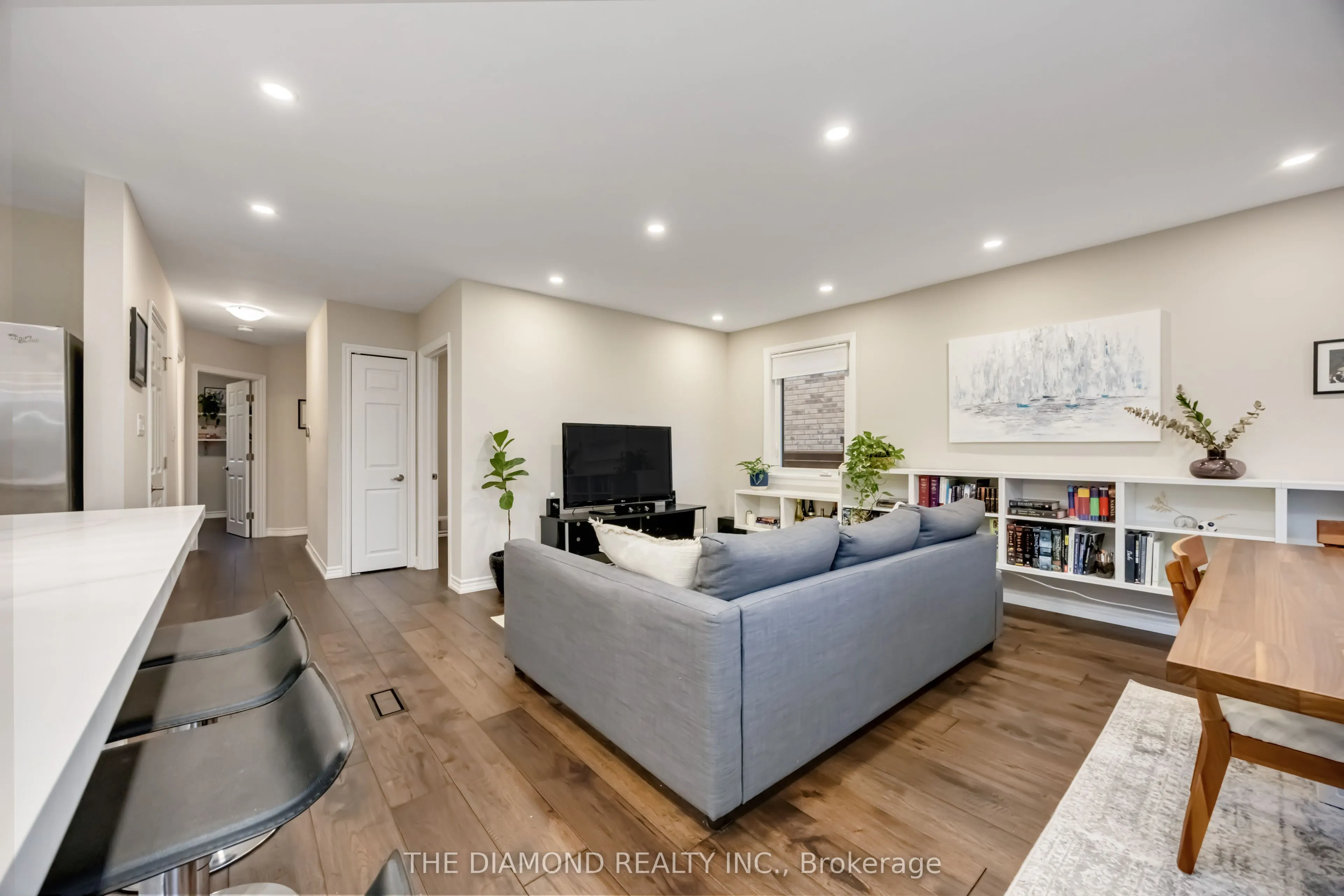21 Gracefield Avenue