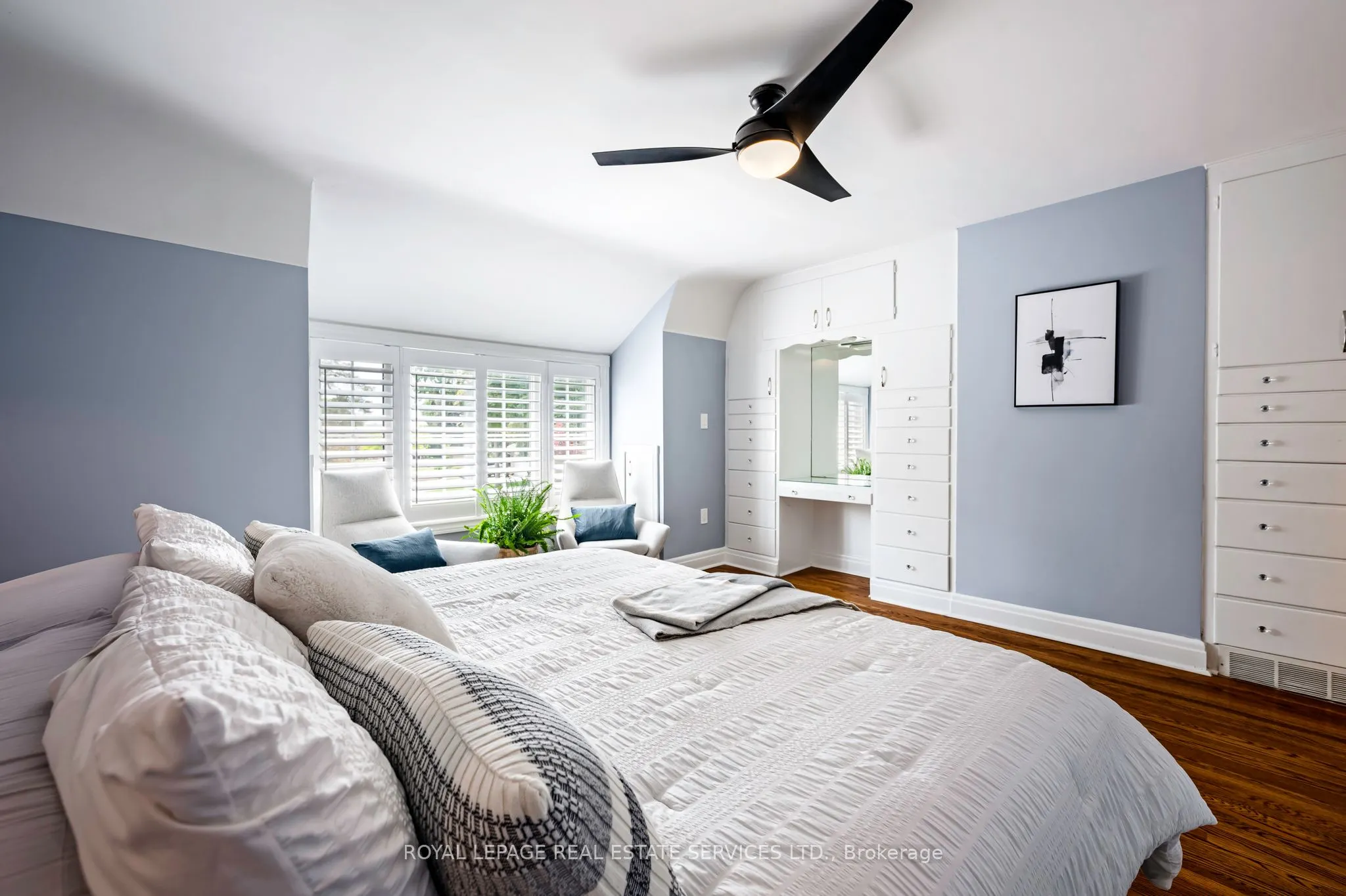 5 Pine Ridge Lane
