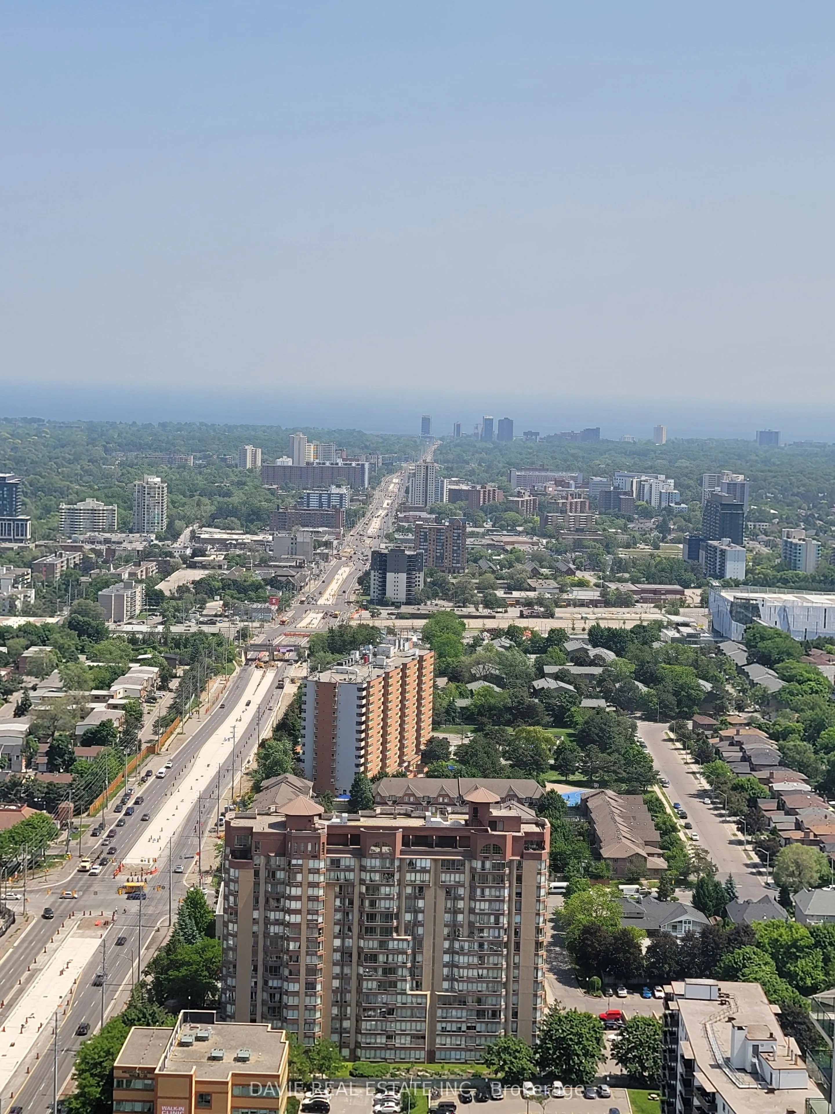 30 Elm Drive W, #PH03