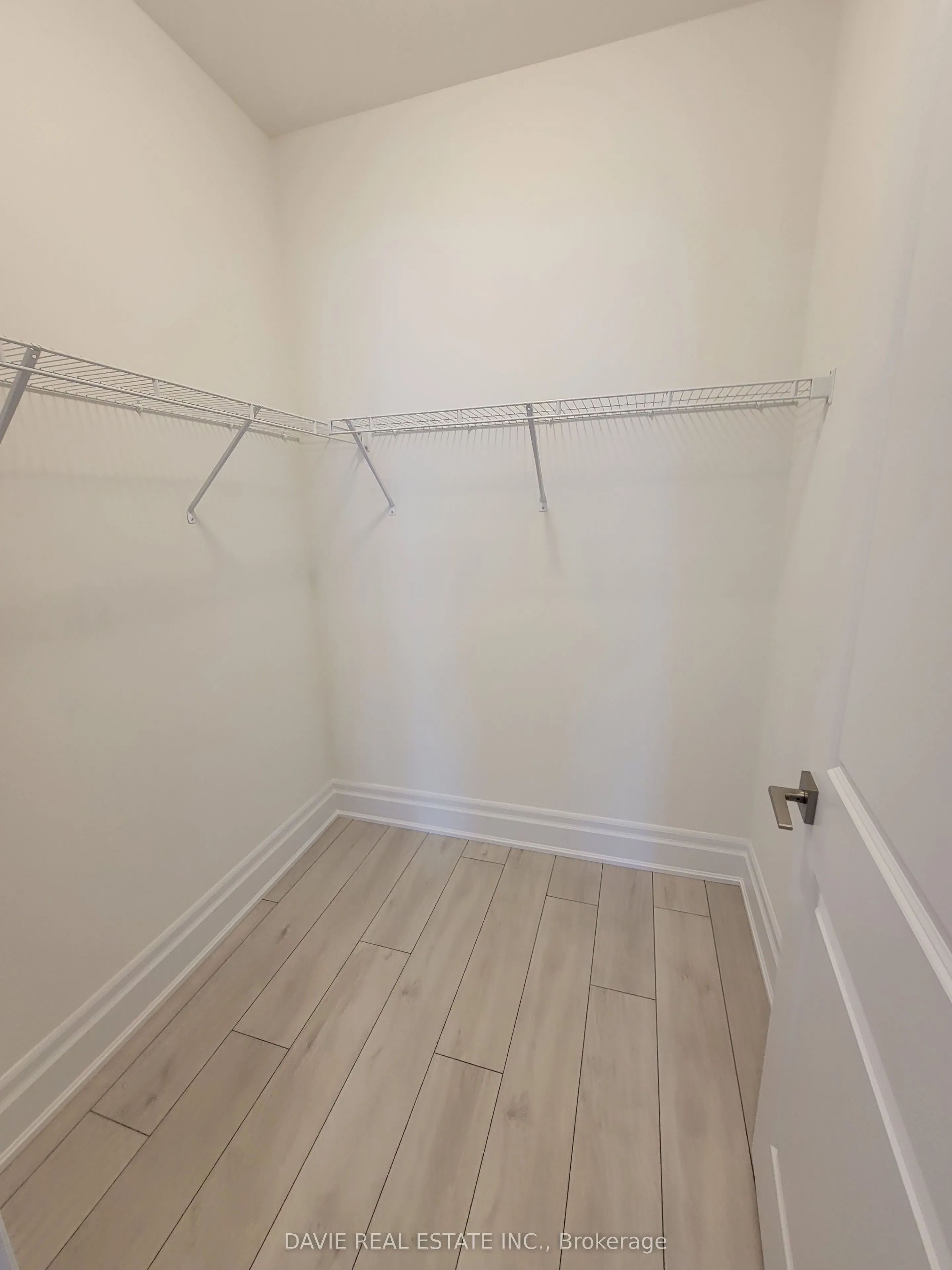 30 Elm Drive W, #PH03