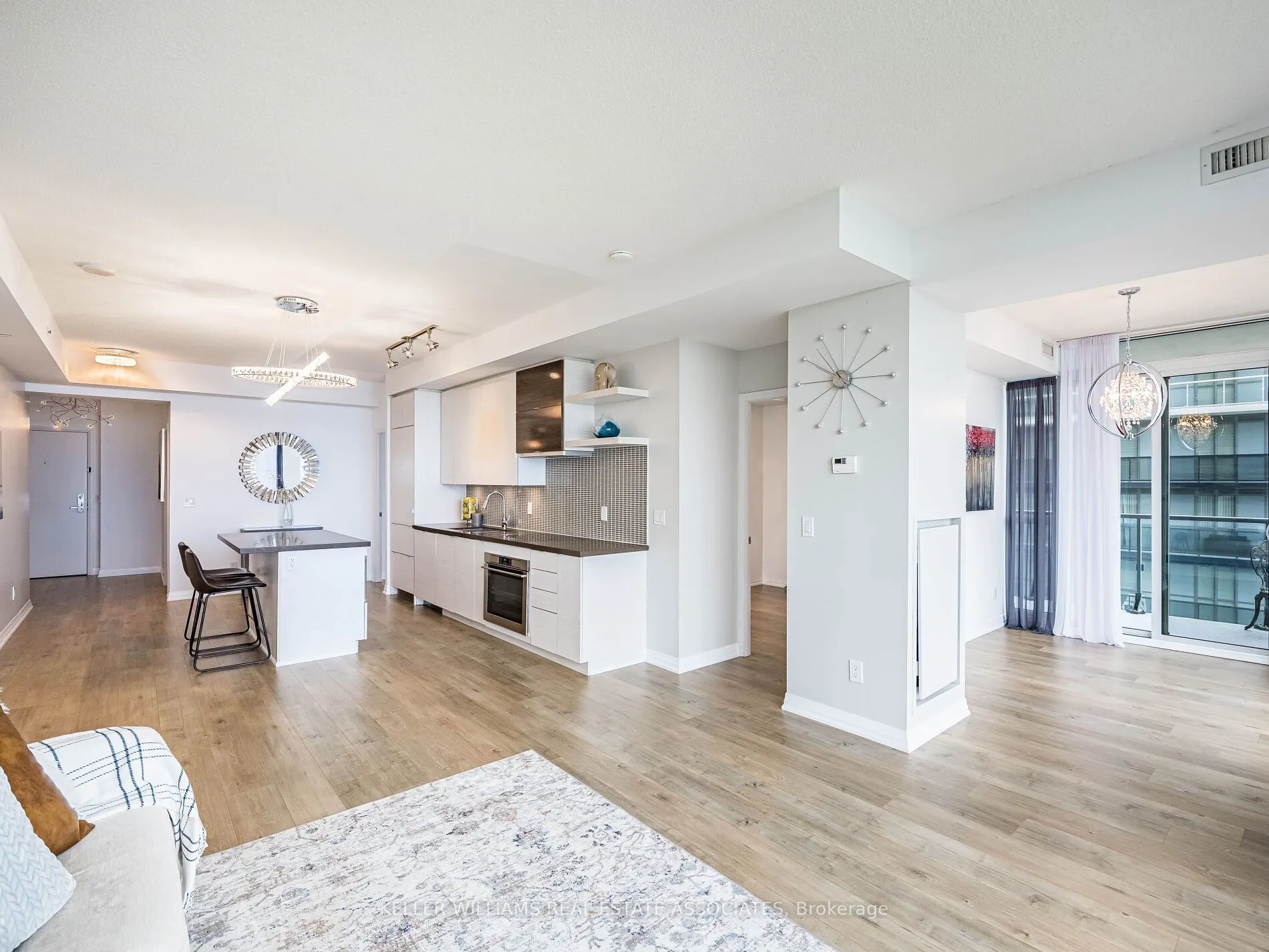 59 Annie Craig Drive, #1003