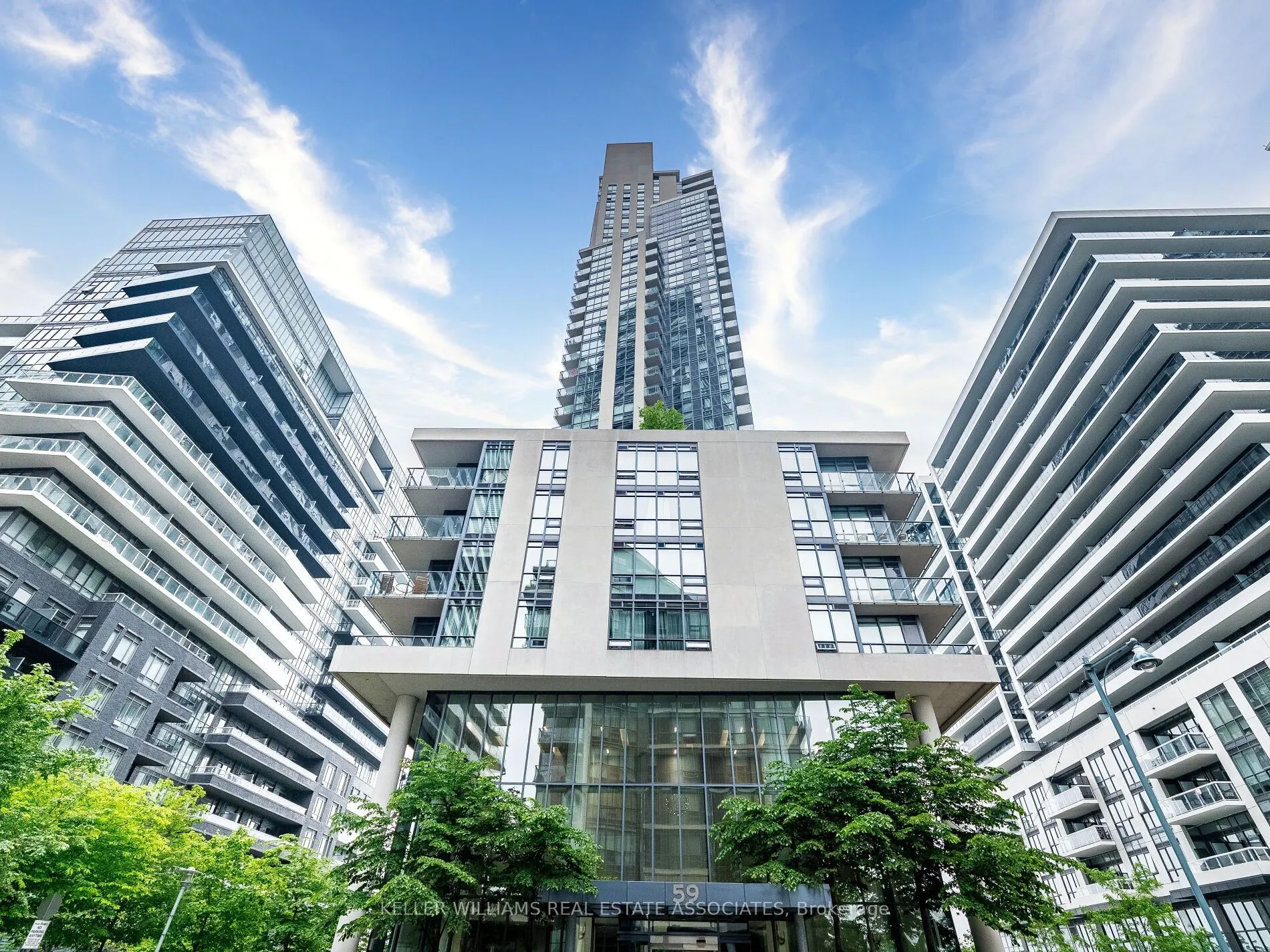 59 Annie Craig Drive, #1003