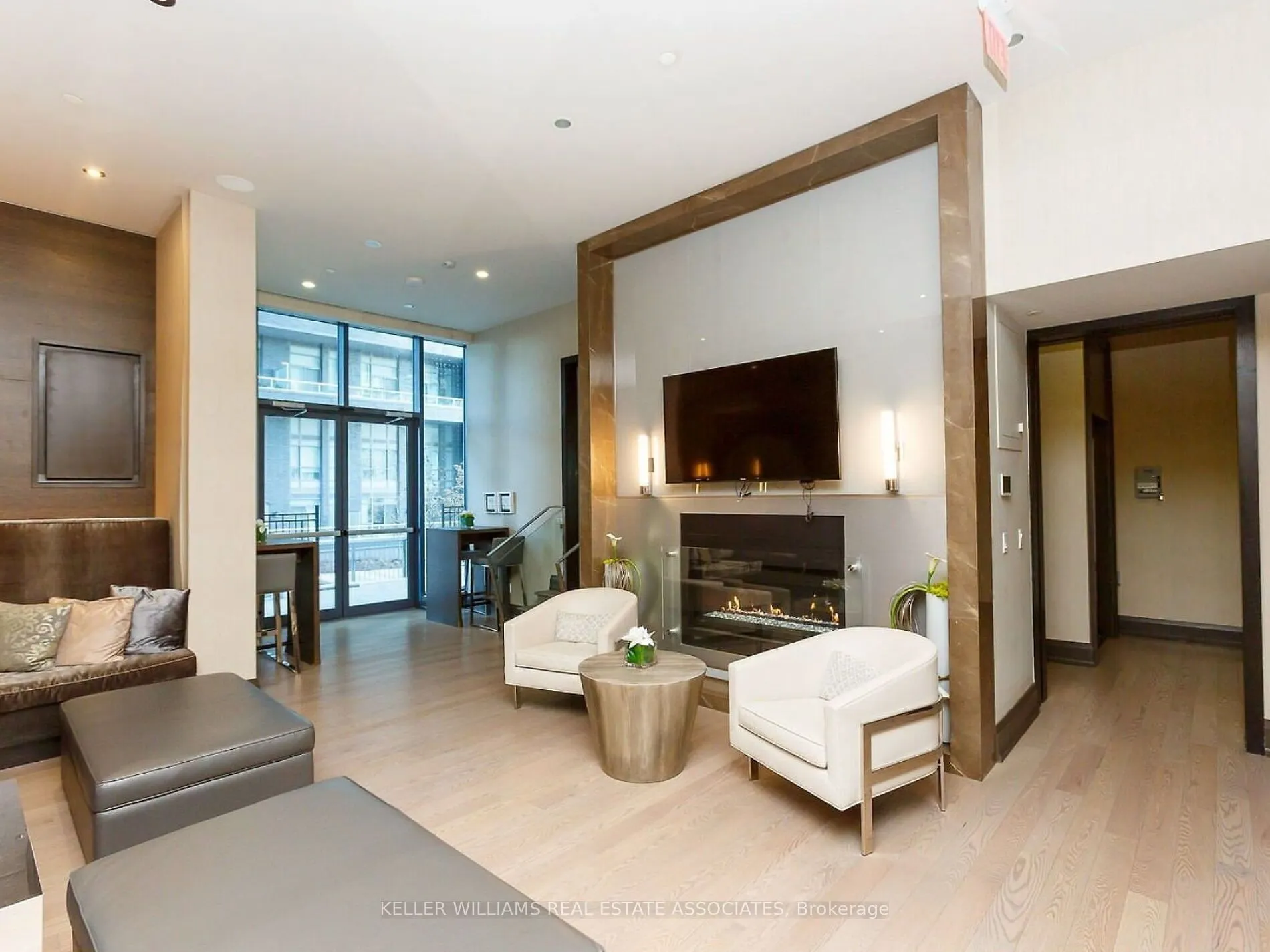 59 Annie Craig Drive, #1003