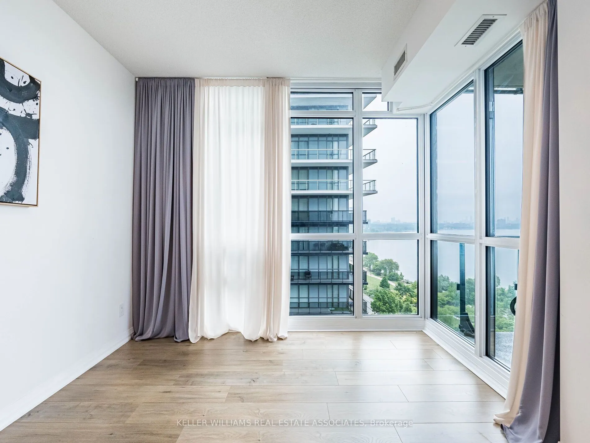 59 Annie Craig Drive, #1003