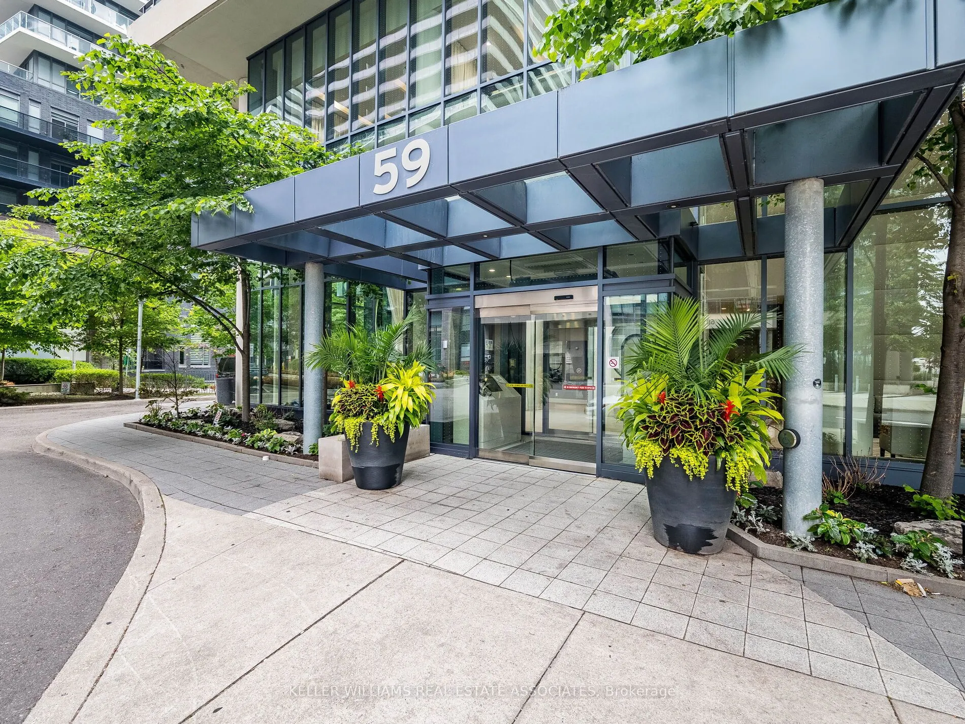 59 Annie Craig Drive, #1003