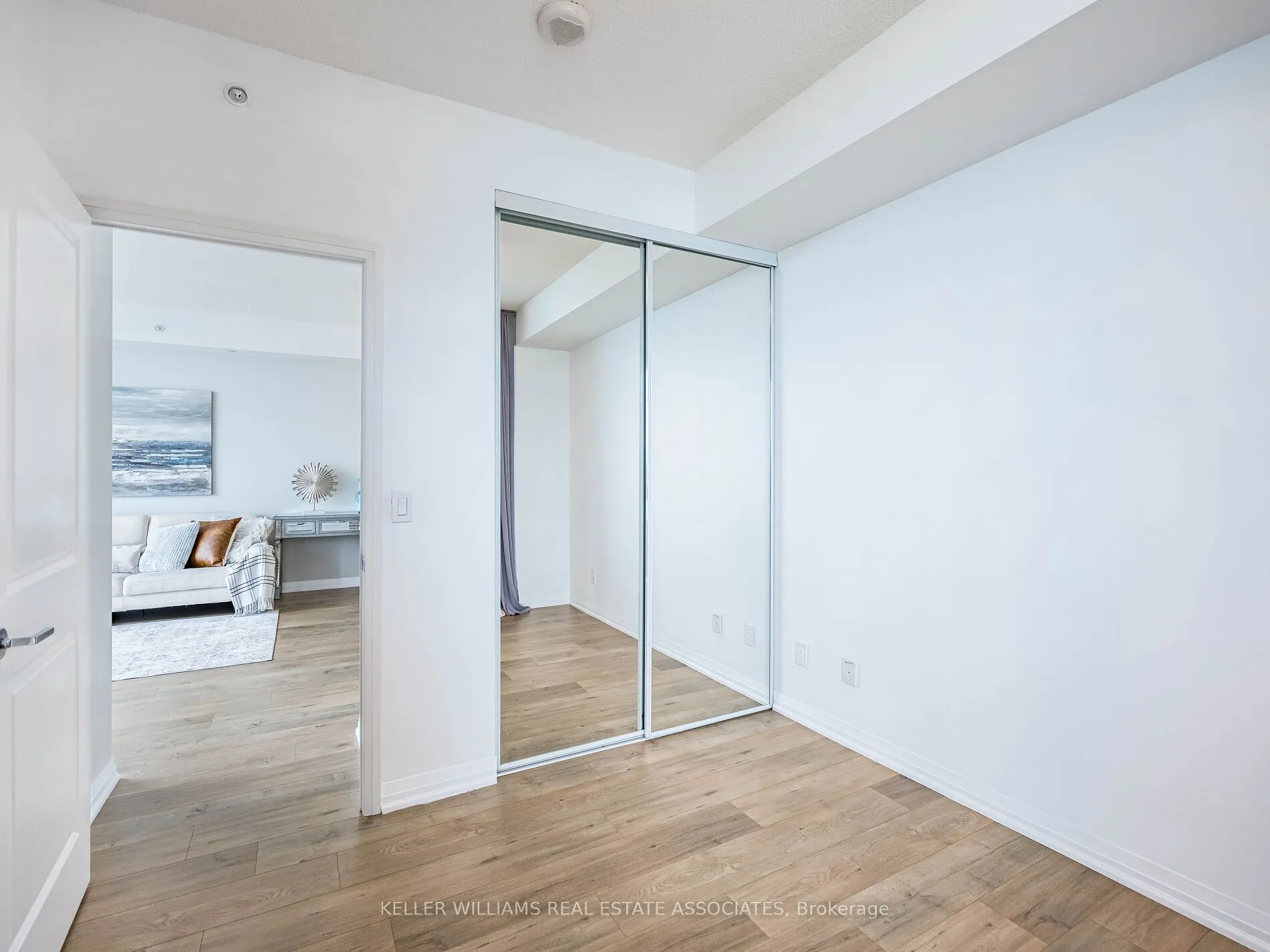 59 Annie Craig Drive, #1003
