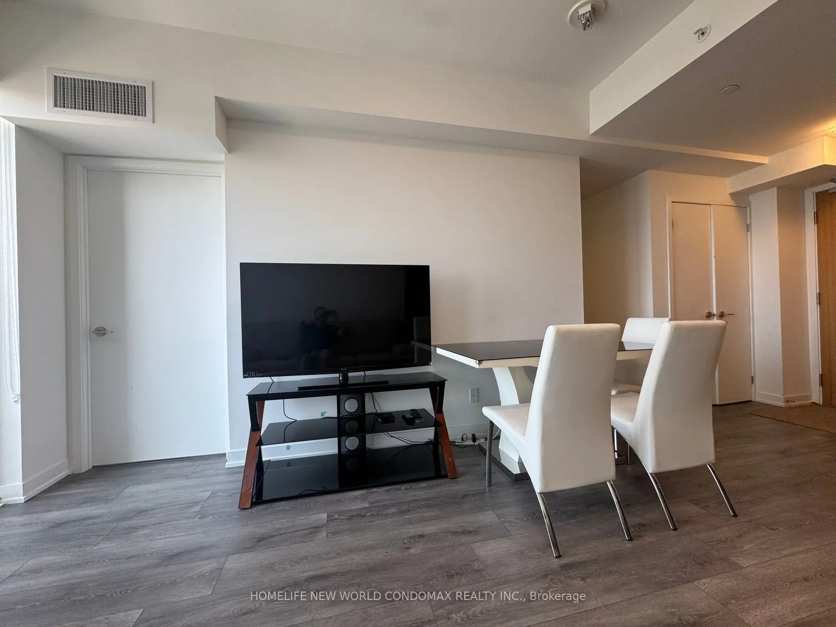 1787 ST. CLAIR Avenue W #609