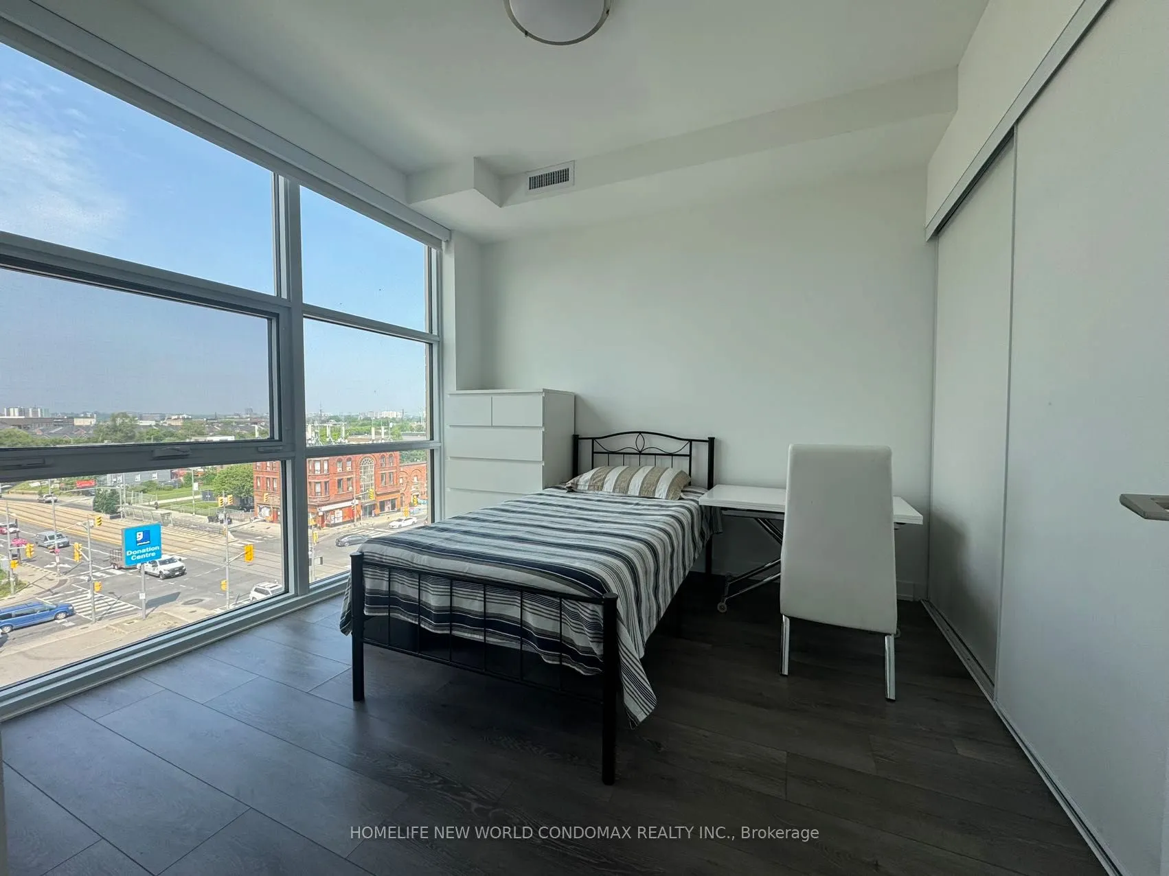 1787 ST. CLAIR Avenue W #609