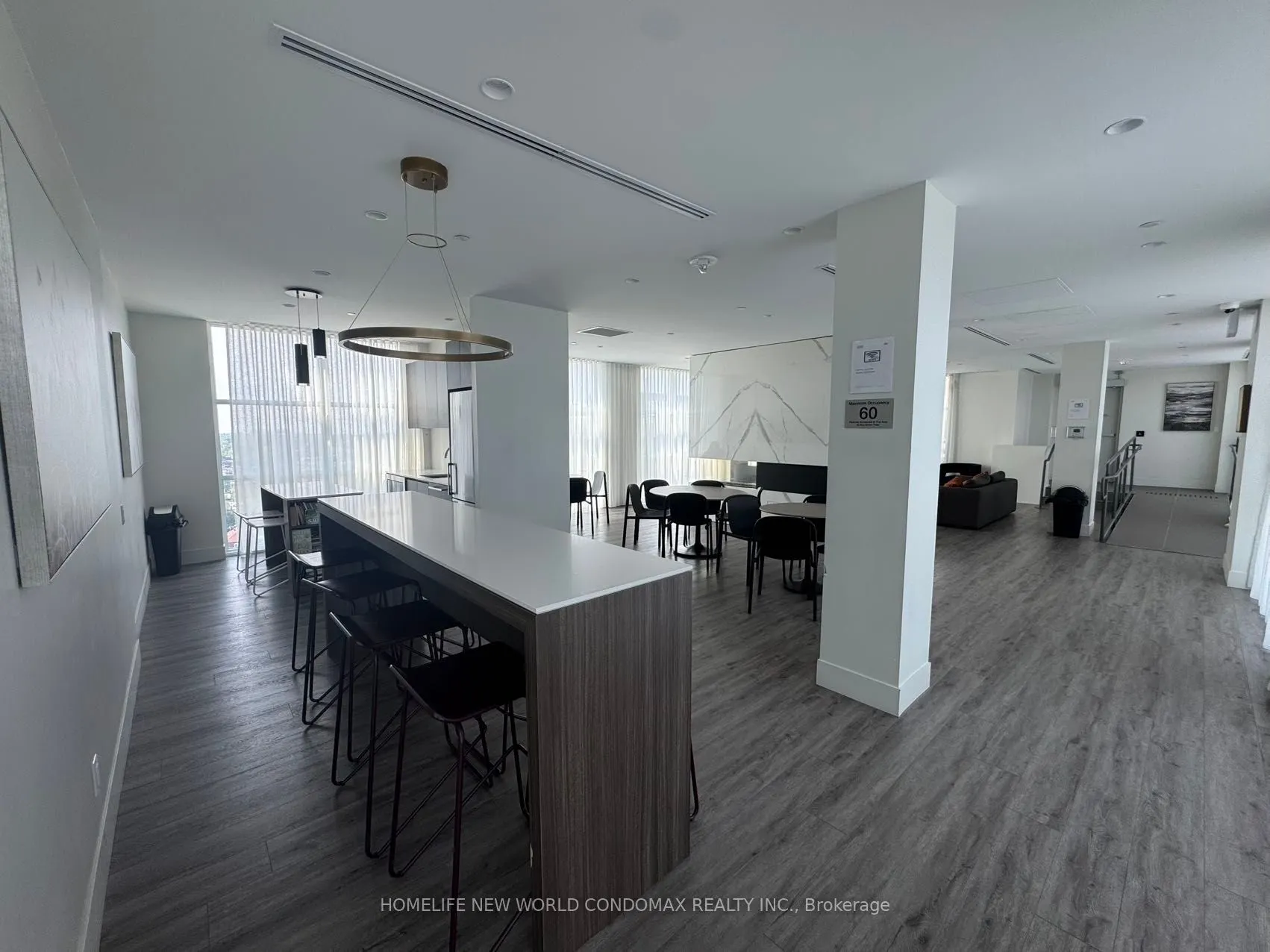 1787 ST. CLAIR Avenue W #609