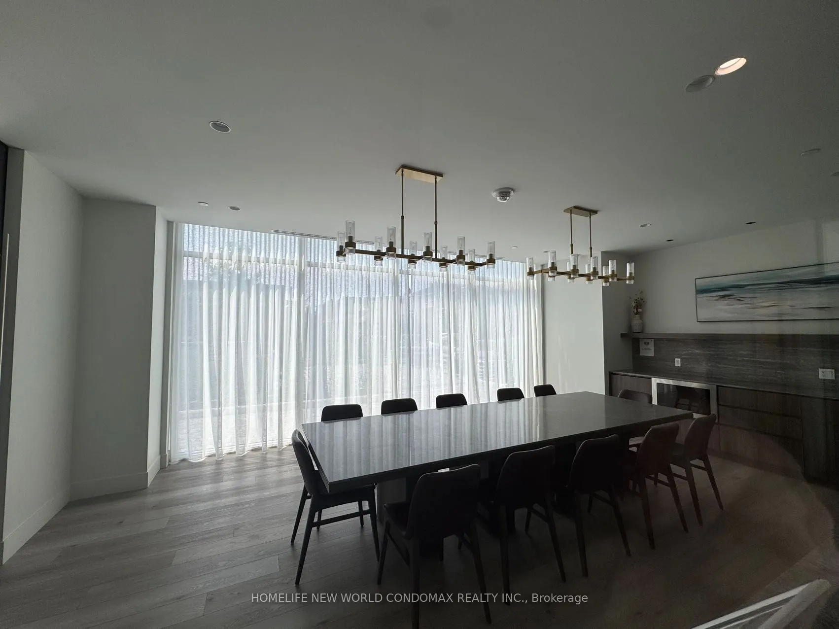 1787 ST. CLAIR Avenue W #609