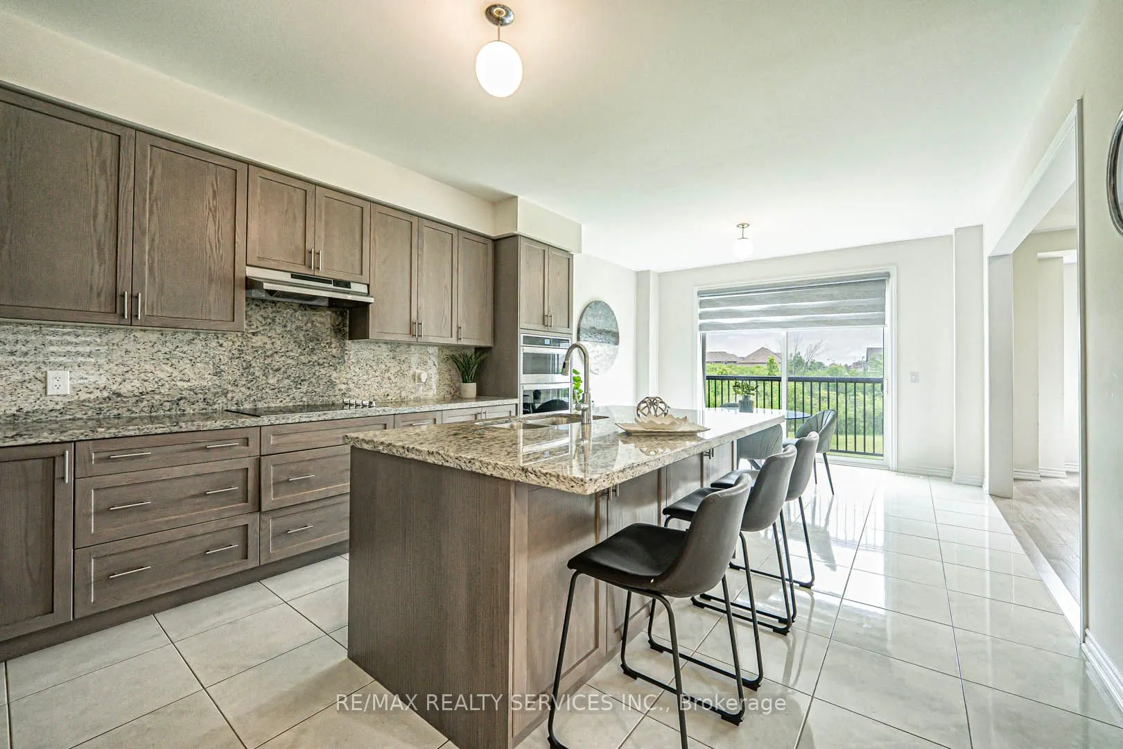 43 Rainbrook Close