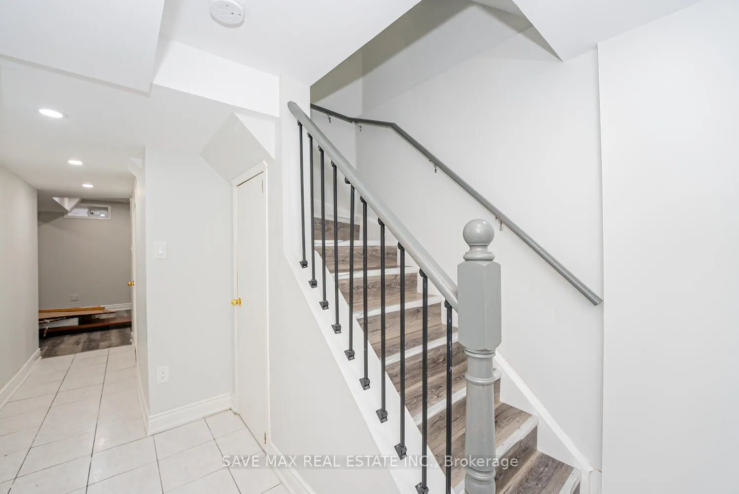 92 Cedarwood Crescent