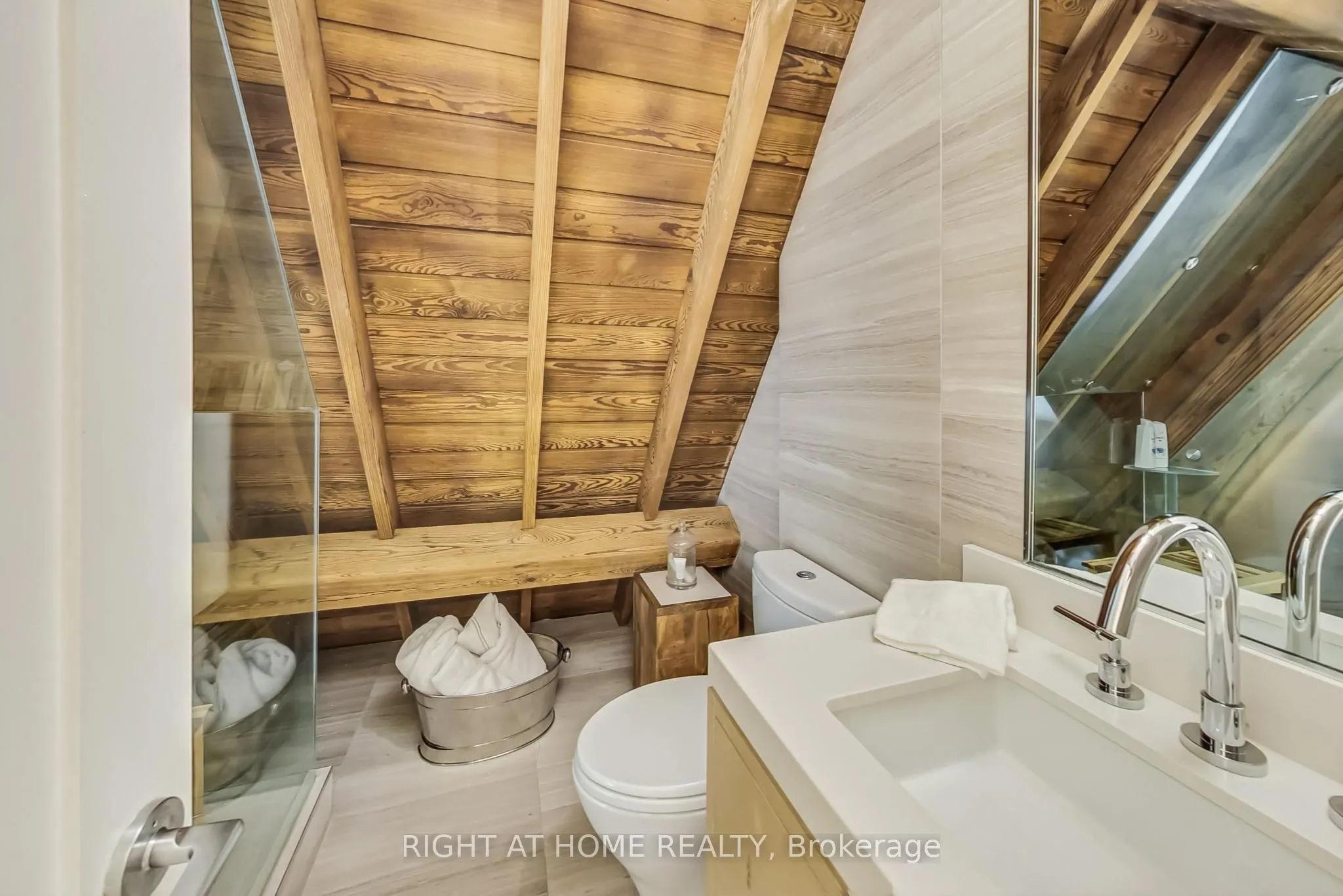 40 Westmoreland Avenue, #10