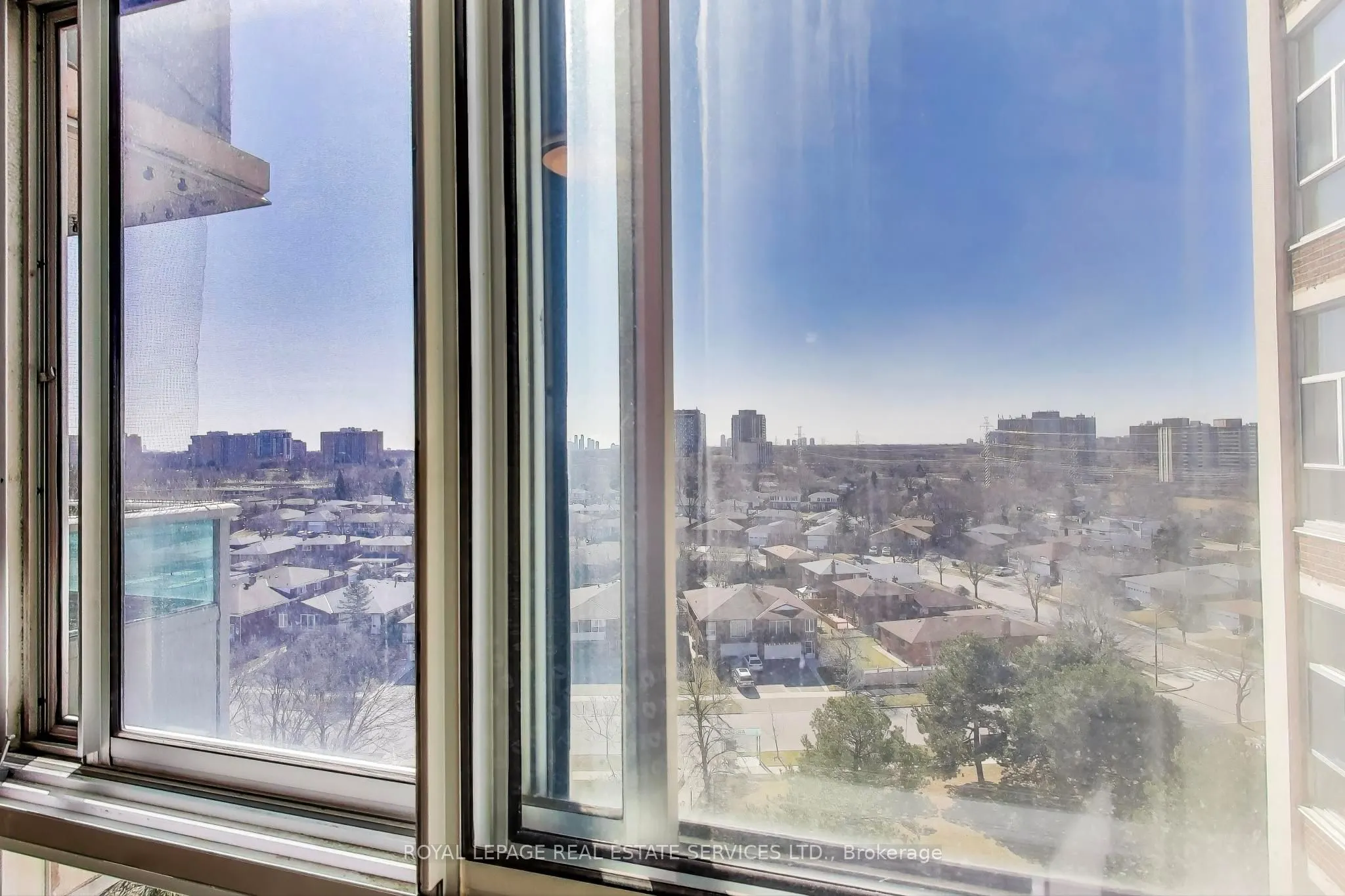 44 Longbourne Drive, #1008