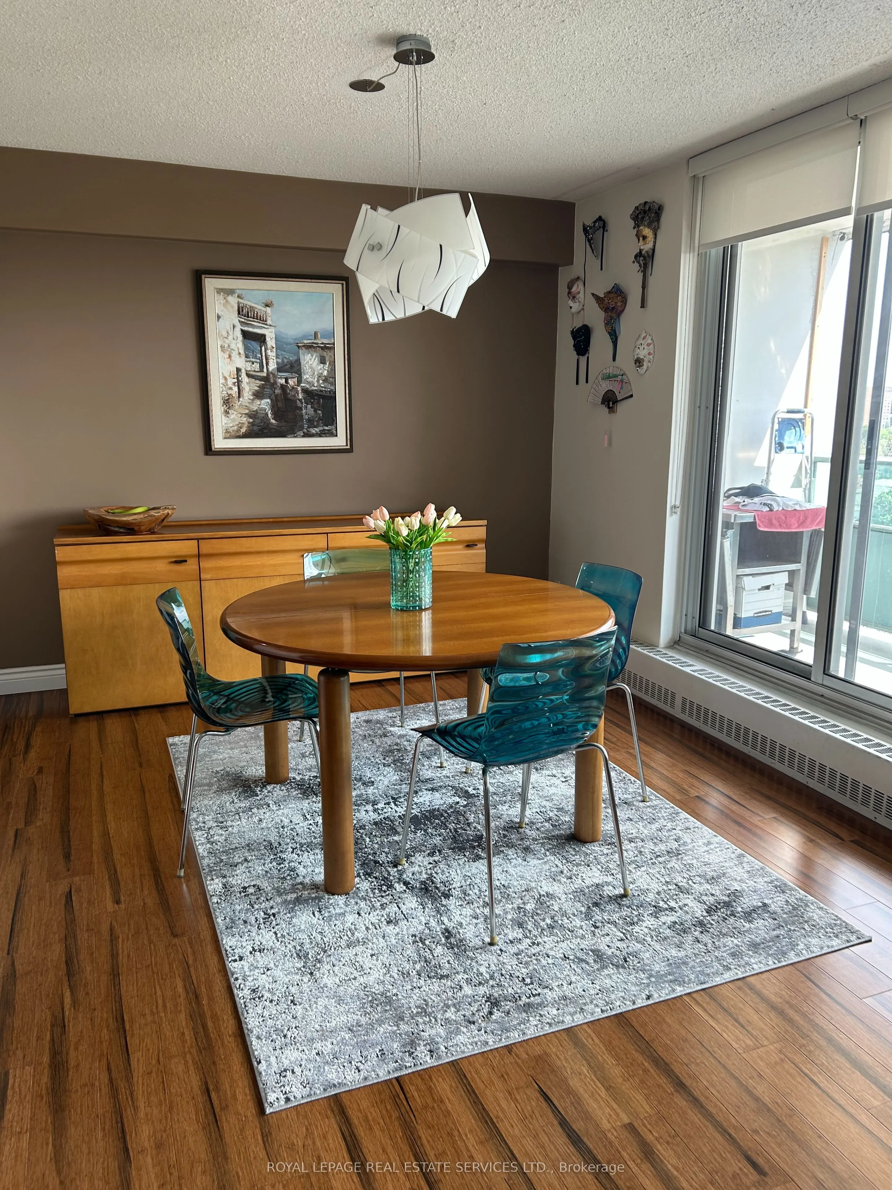 44 Longbourne Drive, #1008