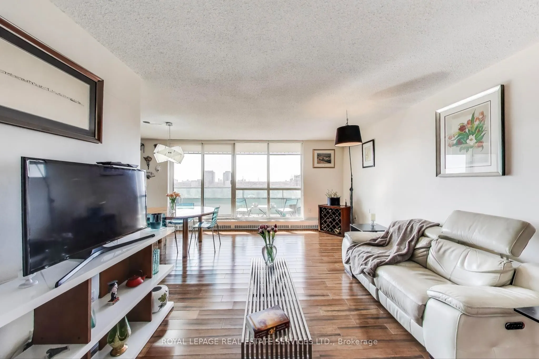 44 Longbourne Drive, #1008