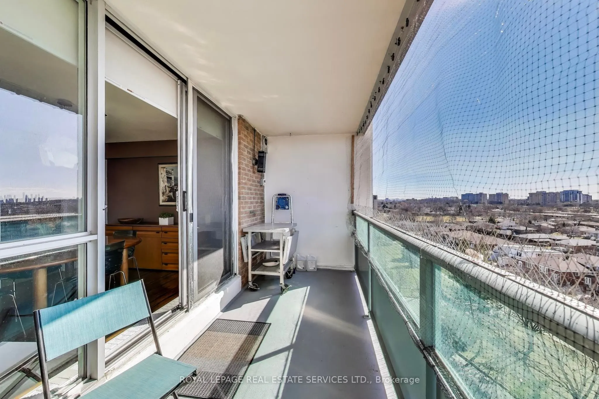 44 Longbourne Drive, #1008