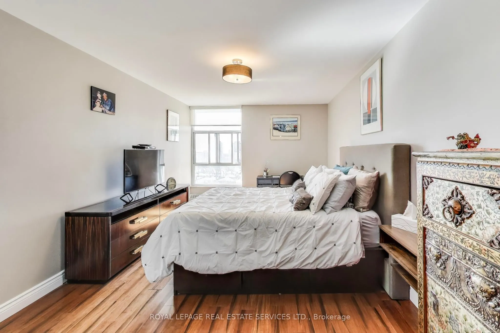 44 Longbourne Drive, #1008