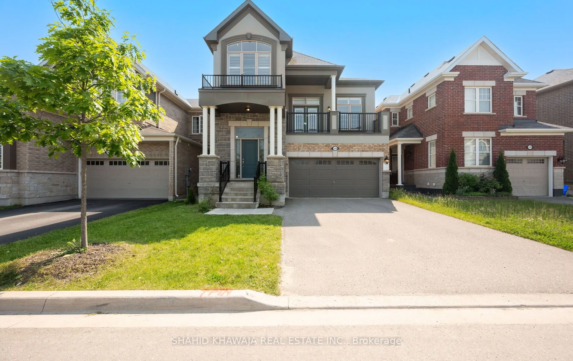 1304 Basswood Crescent