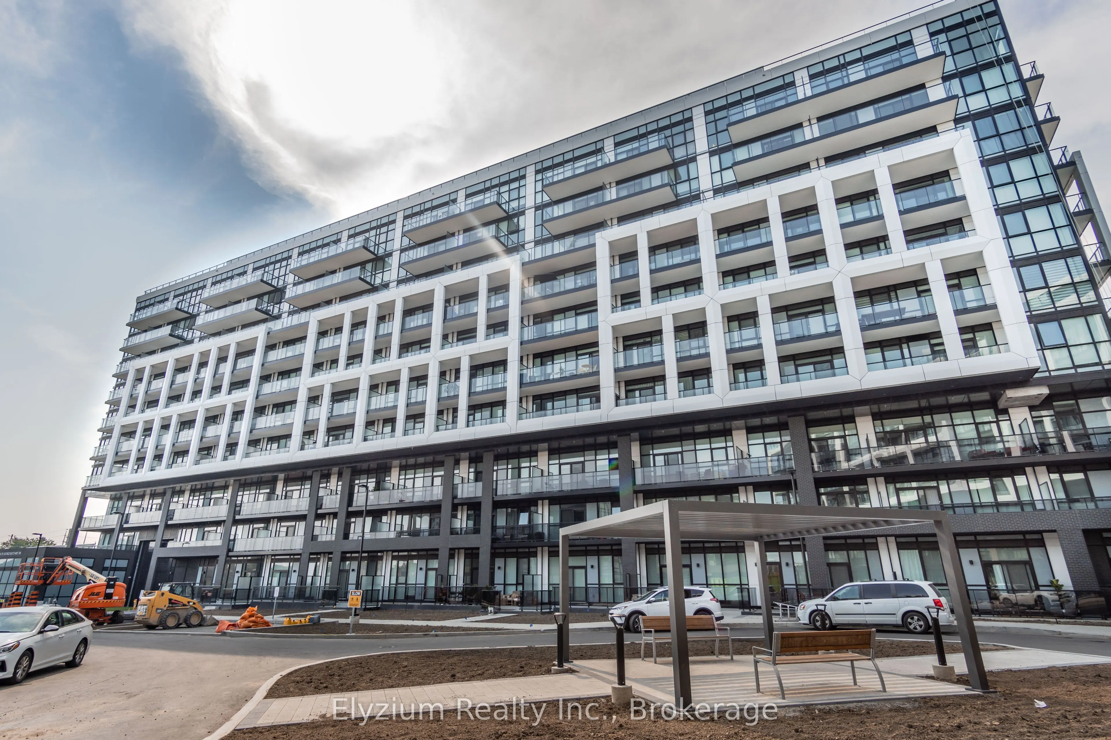 50 George Butchart Drive, #112