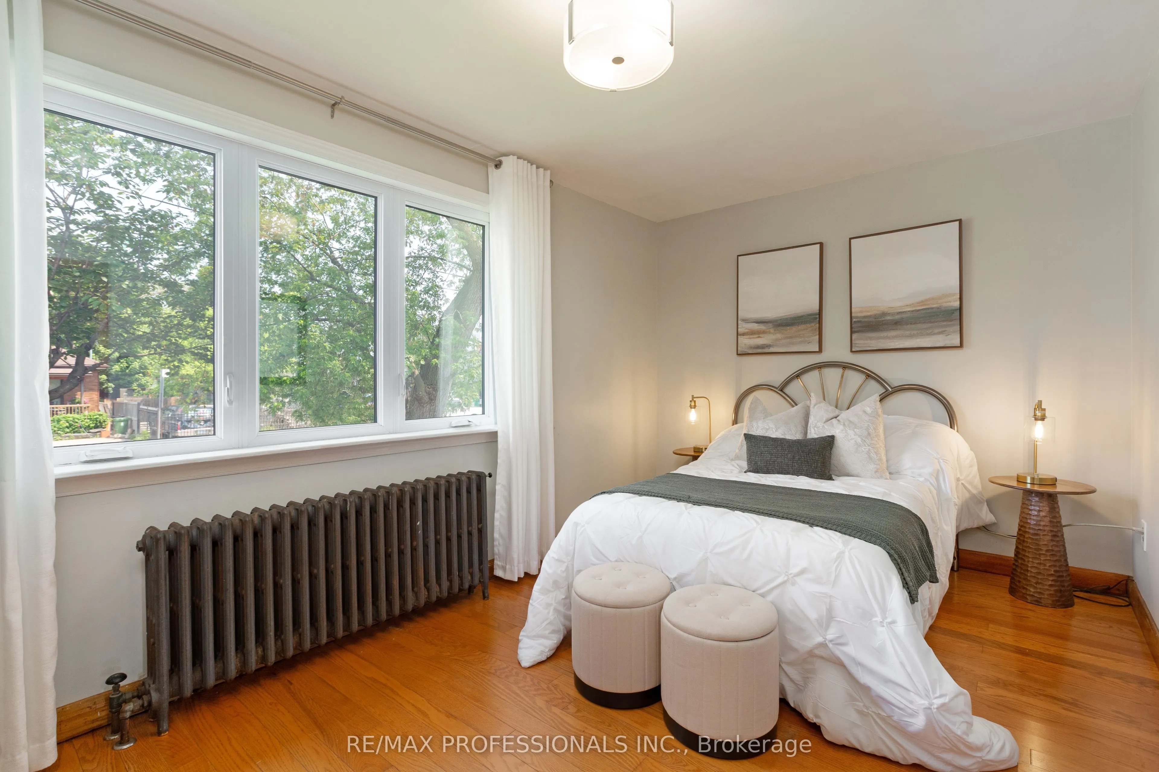 12 Mcintosh Avenue