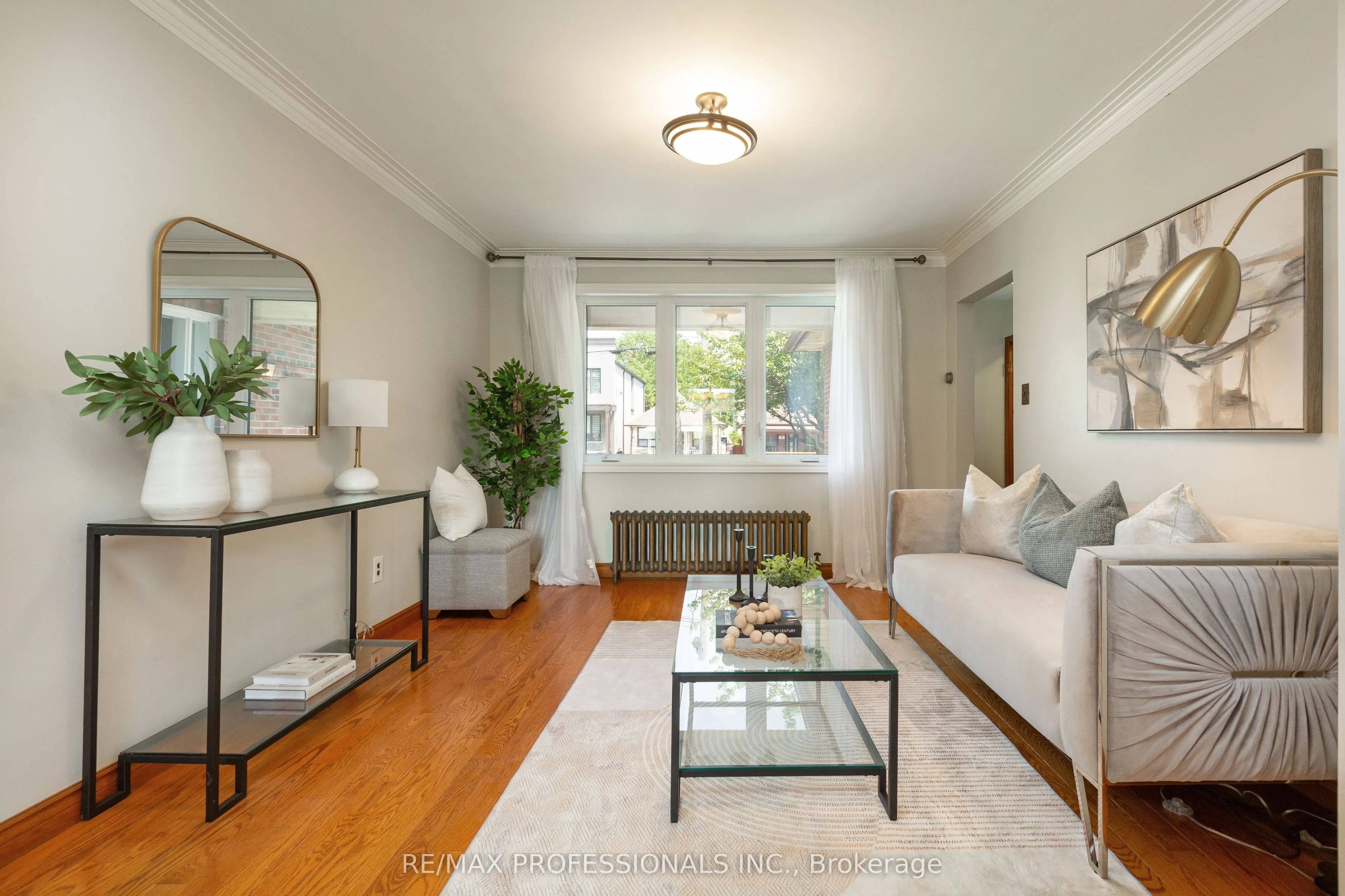 12 Mcintosh Avenue