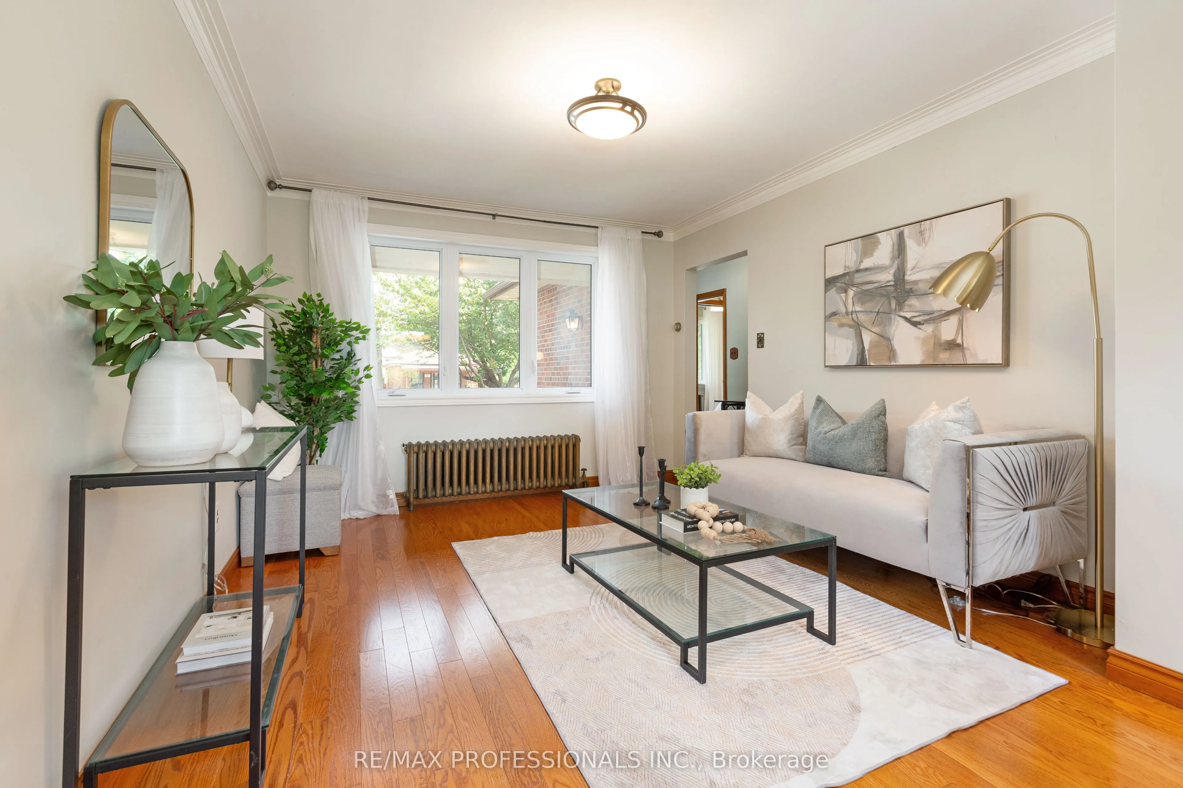 12 Mcintosh Avenue