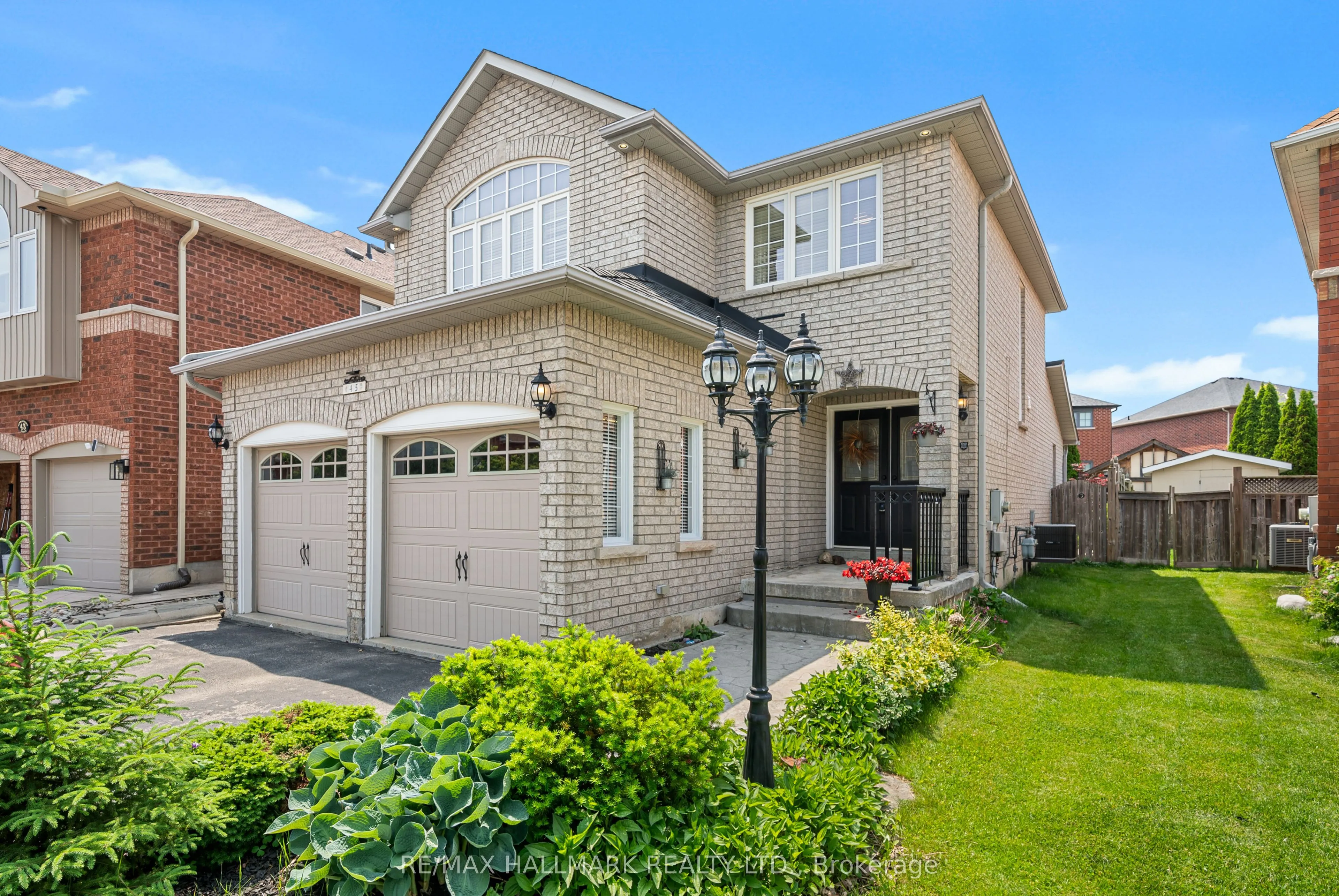 45 Terrastone Court