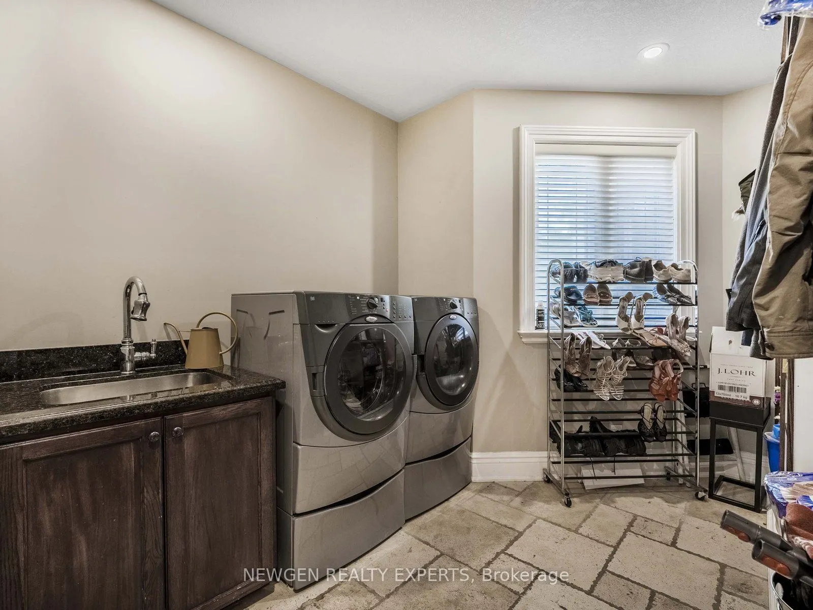 15 Abbitt Crescent