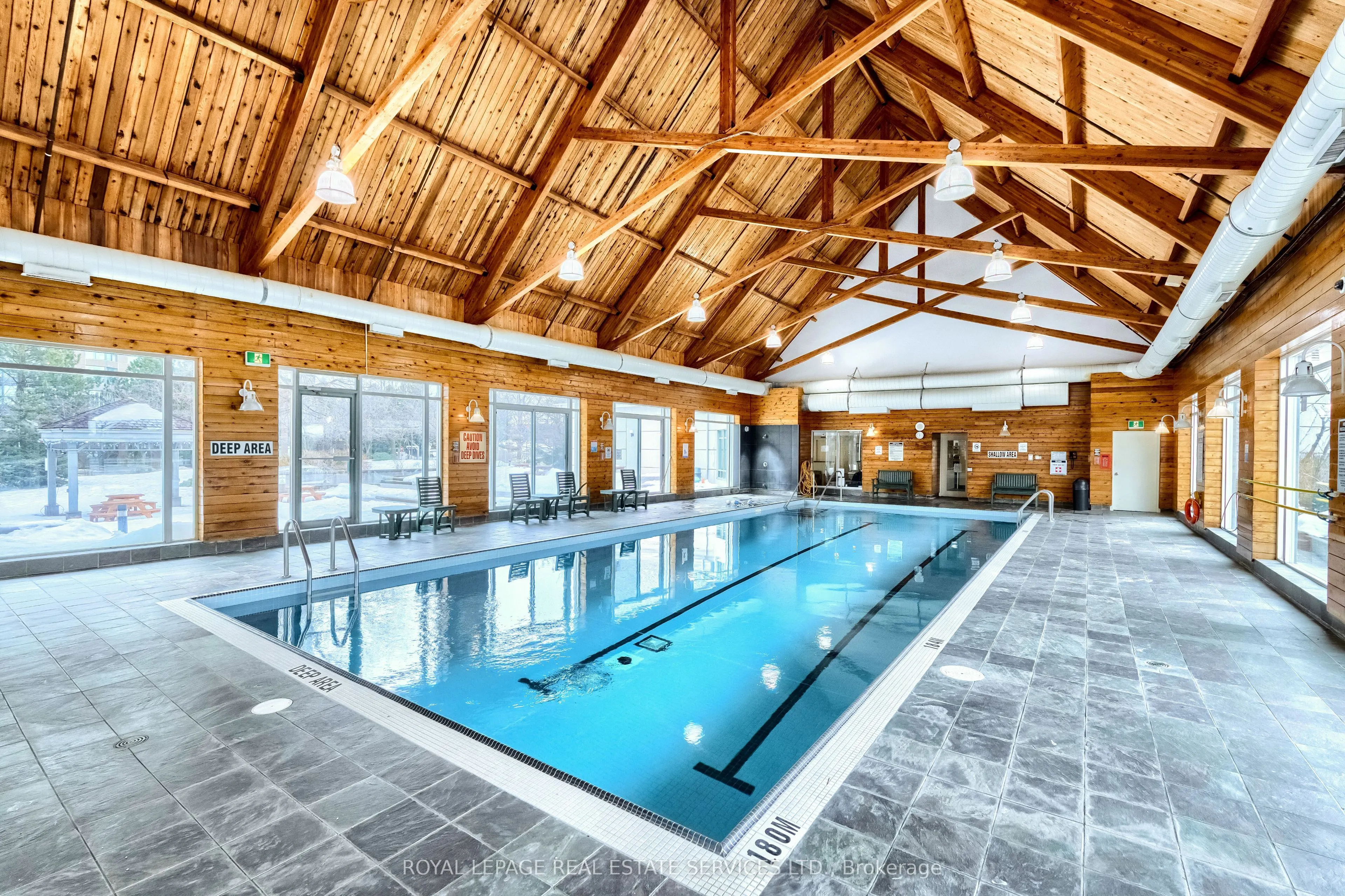 2155 Burnhamthorpe Road W, #902