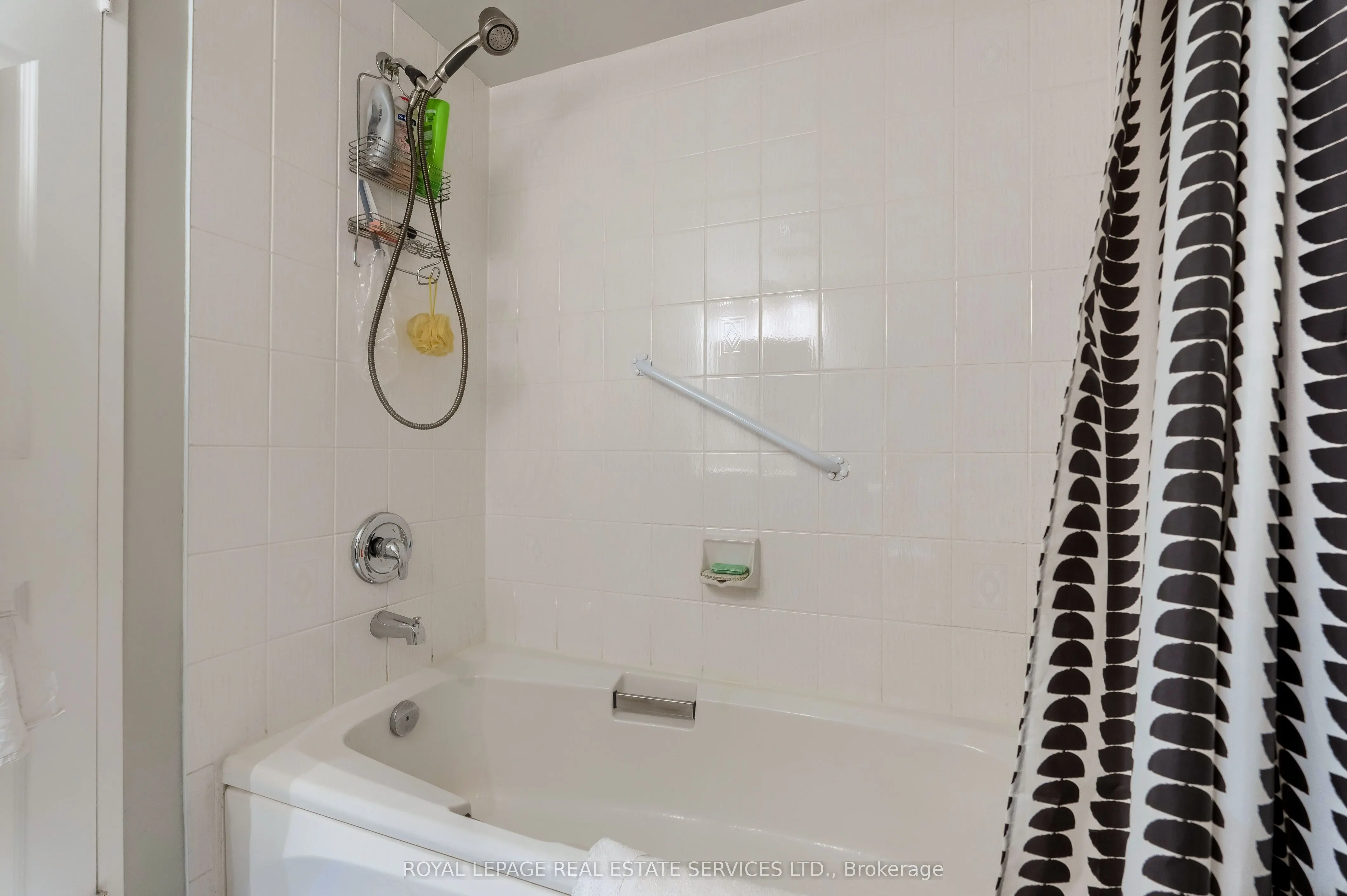 2155 Burnhamthorpe Road W, #902