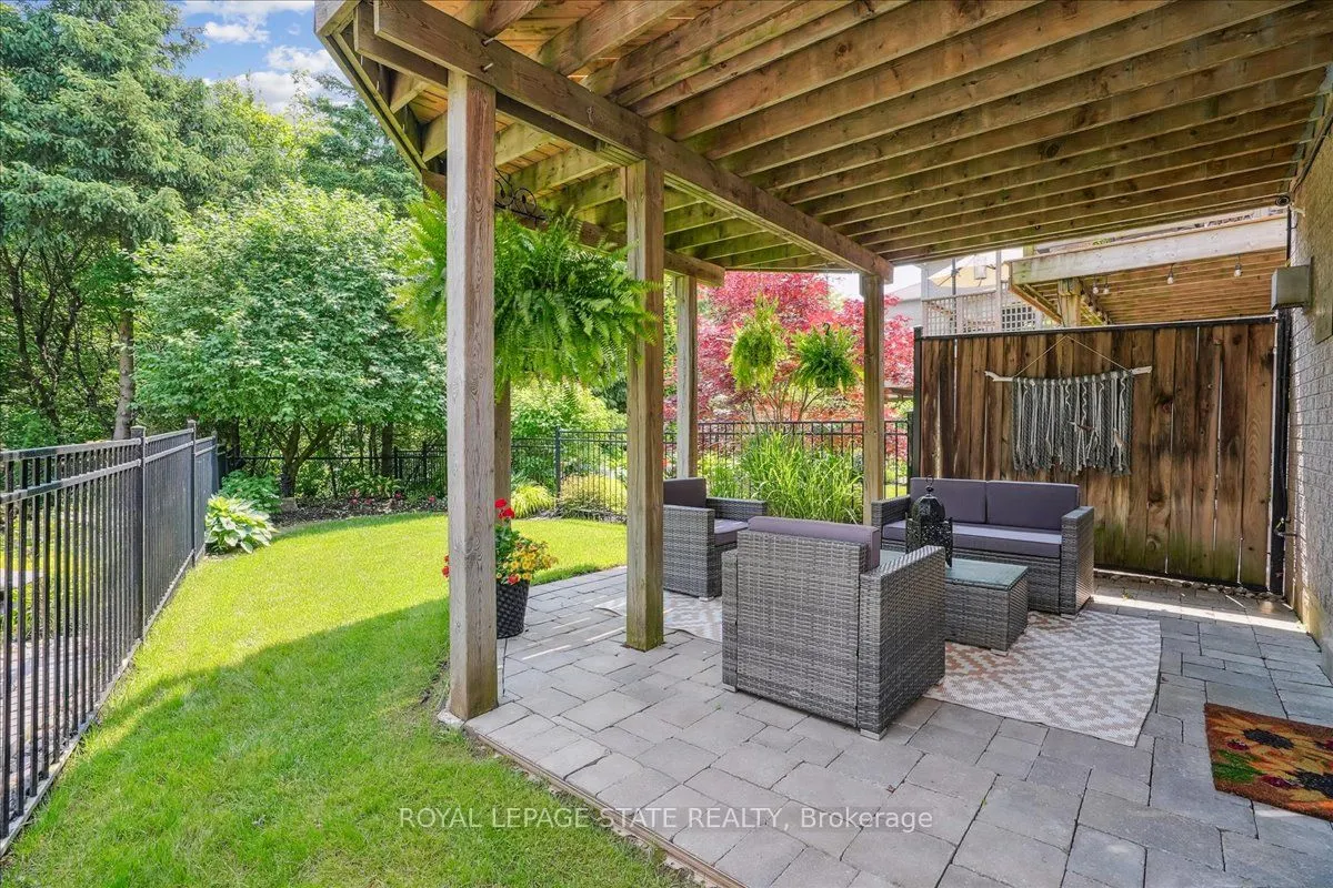 2328 Woodfield Road