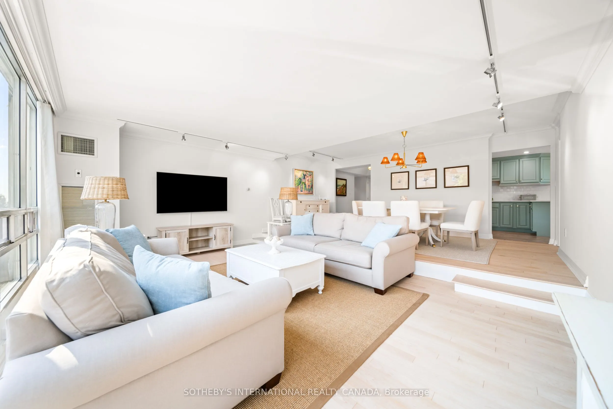2170 Marine Drive, #201