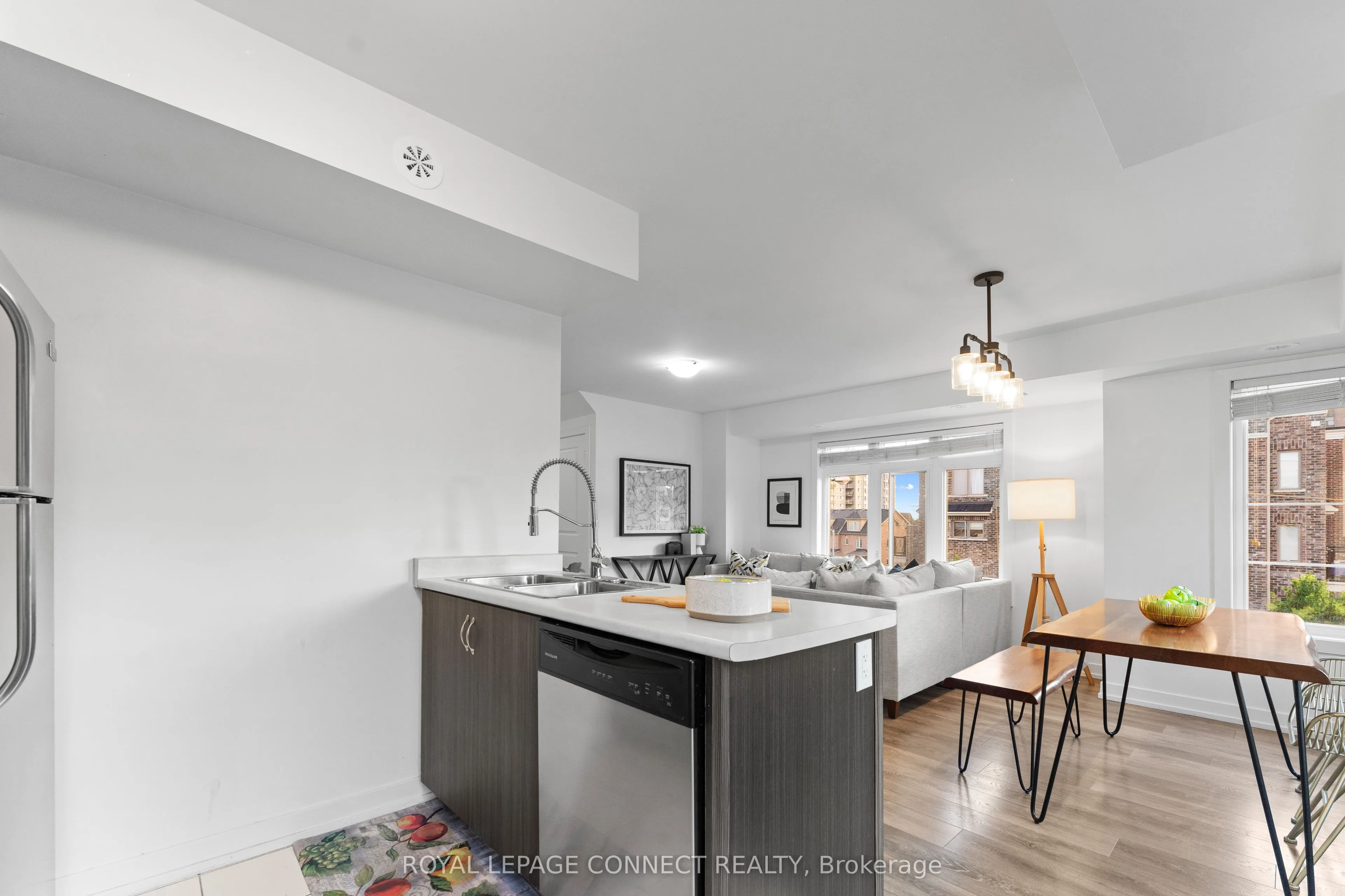 80 Parrotta Drive, #151