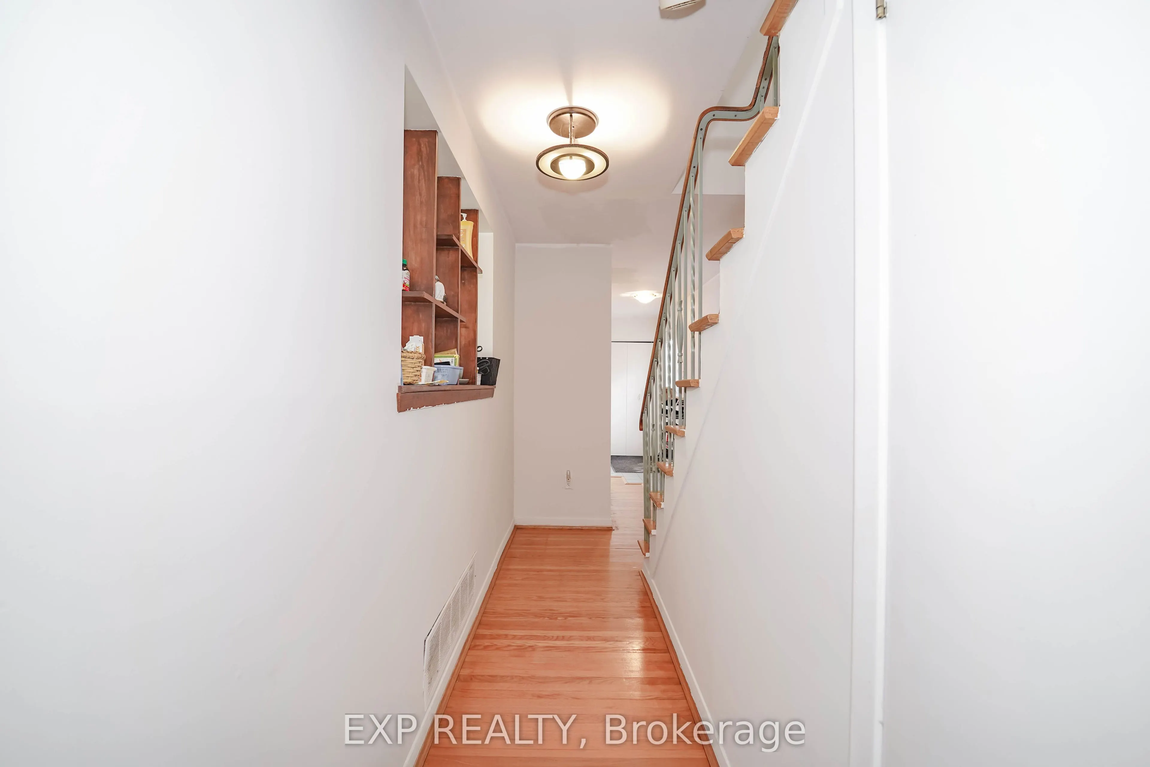 23 Cloverdale Drive