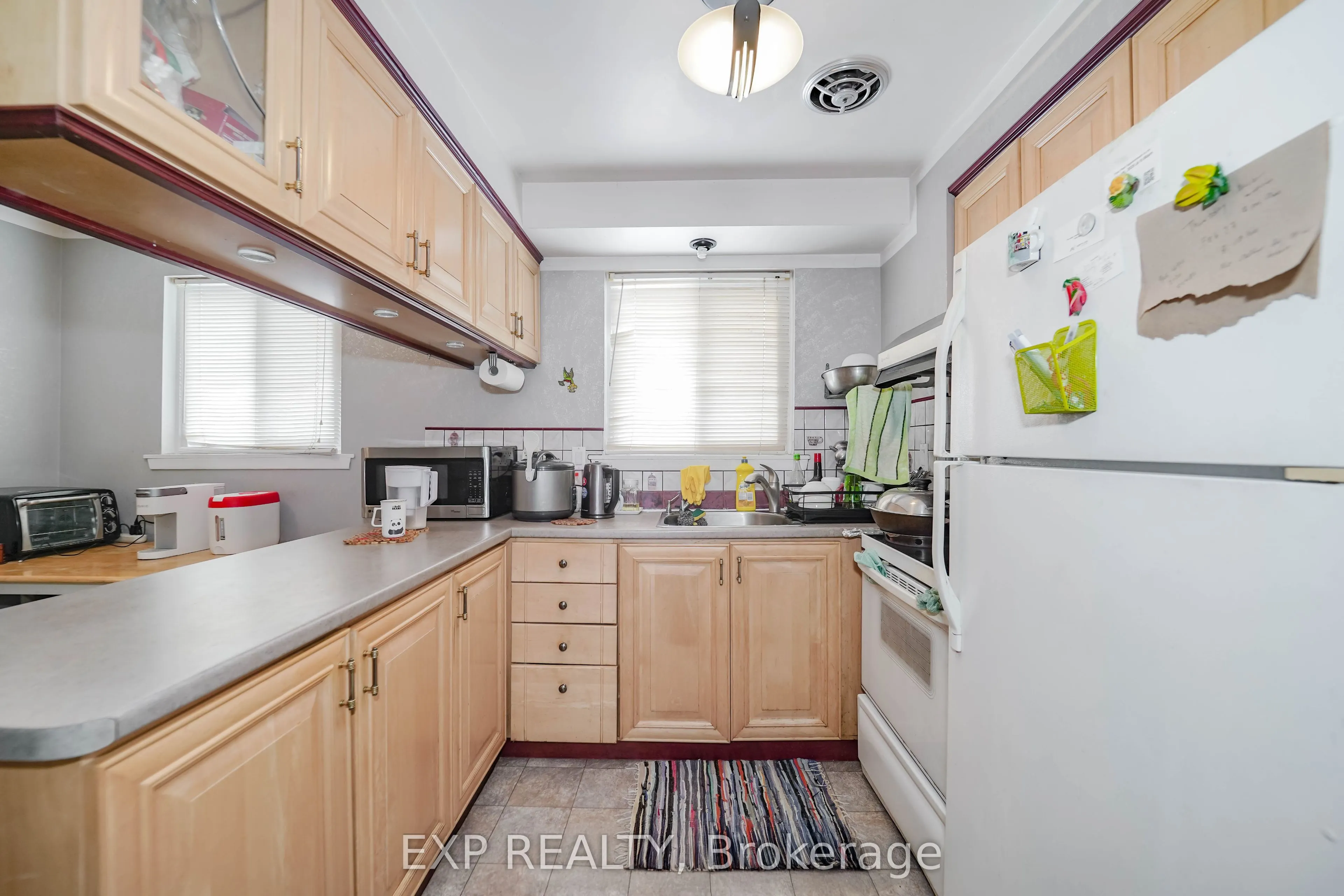 23 Cloverdale Drive